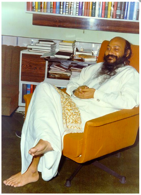 Bhagwan in his Bombay apartment