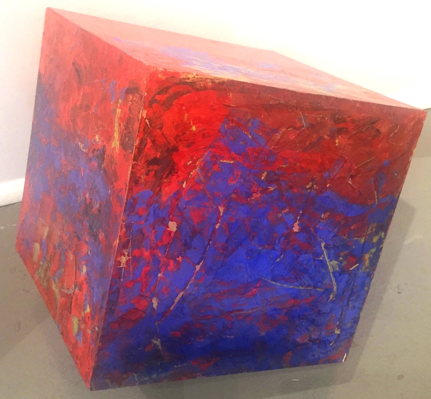 ABSTRACT SERIES Cube Red Blue