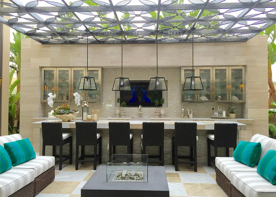 outdoor-alfresco-california-interior-design-EllisDevelopements_International.jpg