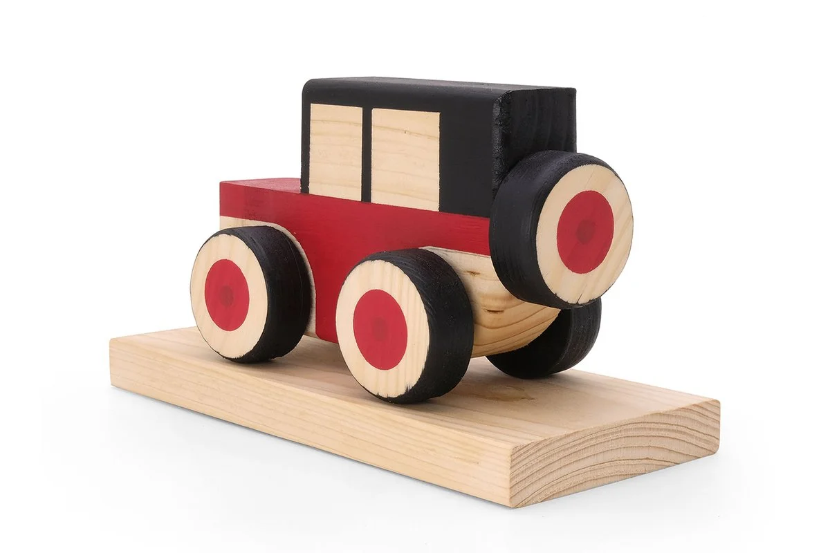 WoodenJeep-2.jpg