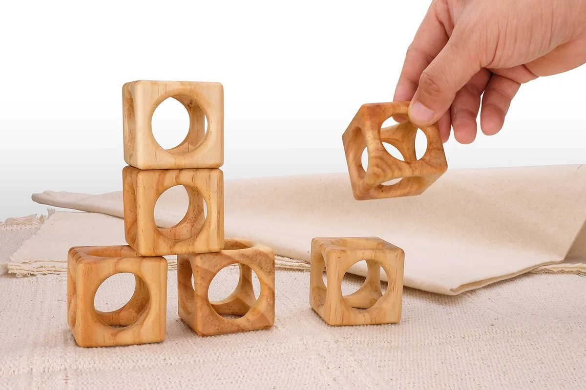 Wooden Cube Balancing Toy_3s.jpg