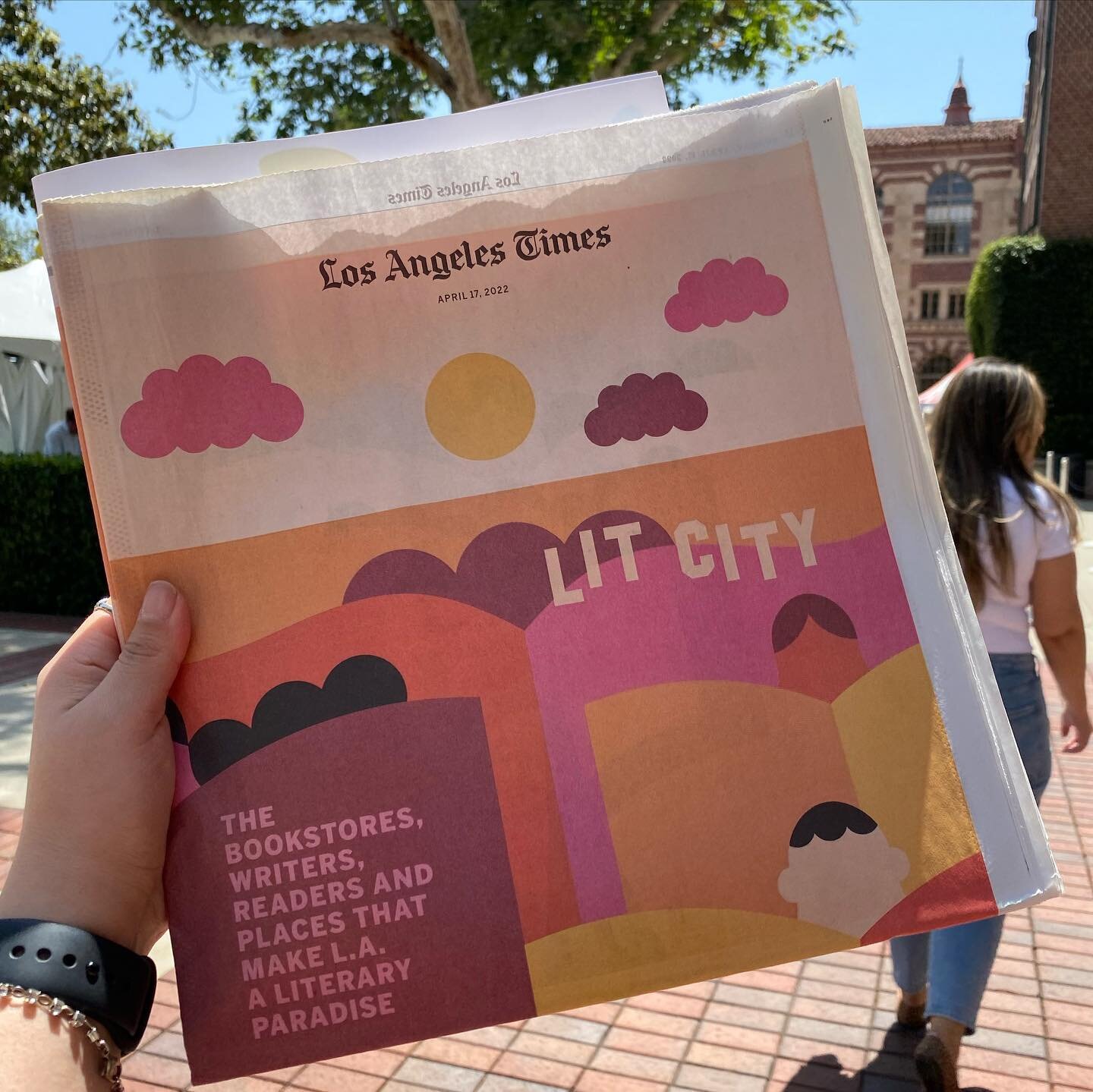 Hi, everyone! It&rsquo;s me, @_andreitam @guatemalcriada , taking over the LxP account for my day at LA Times Festival of Books @latimesfob ⚡️ I&rsquo;m excited to catch some writer discussions and browse all the booths! Especially excited to check o