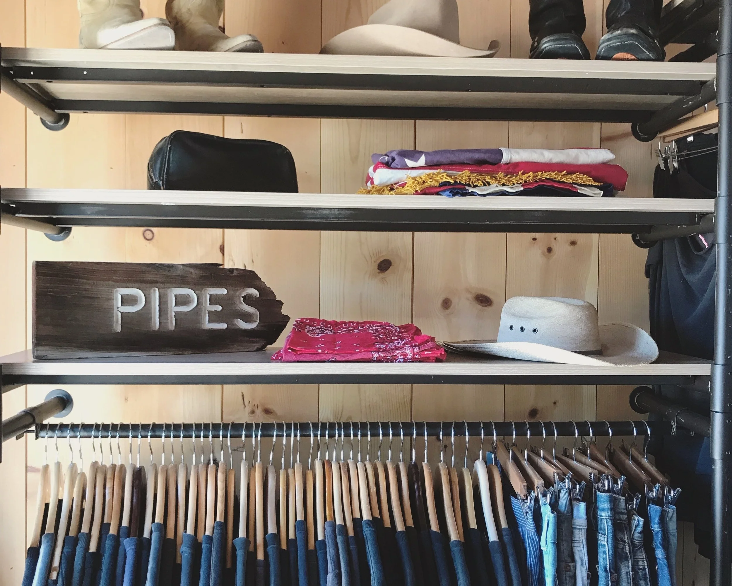 pioneertown+general+store.jpg