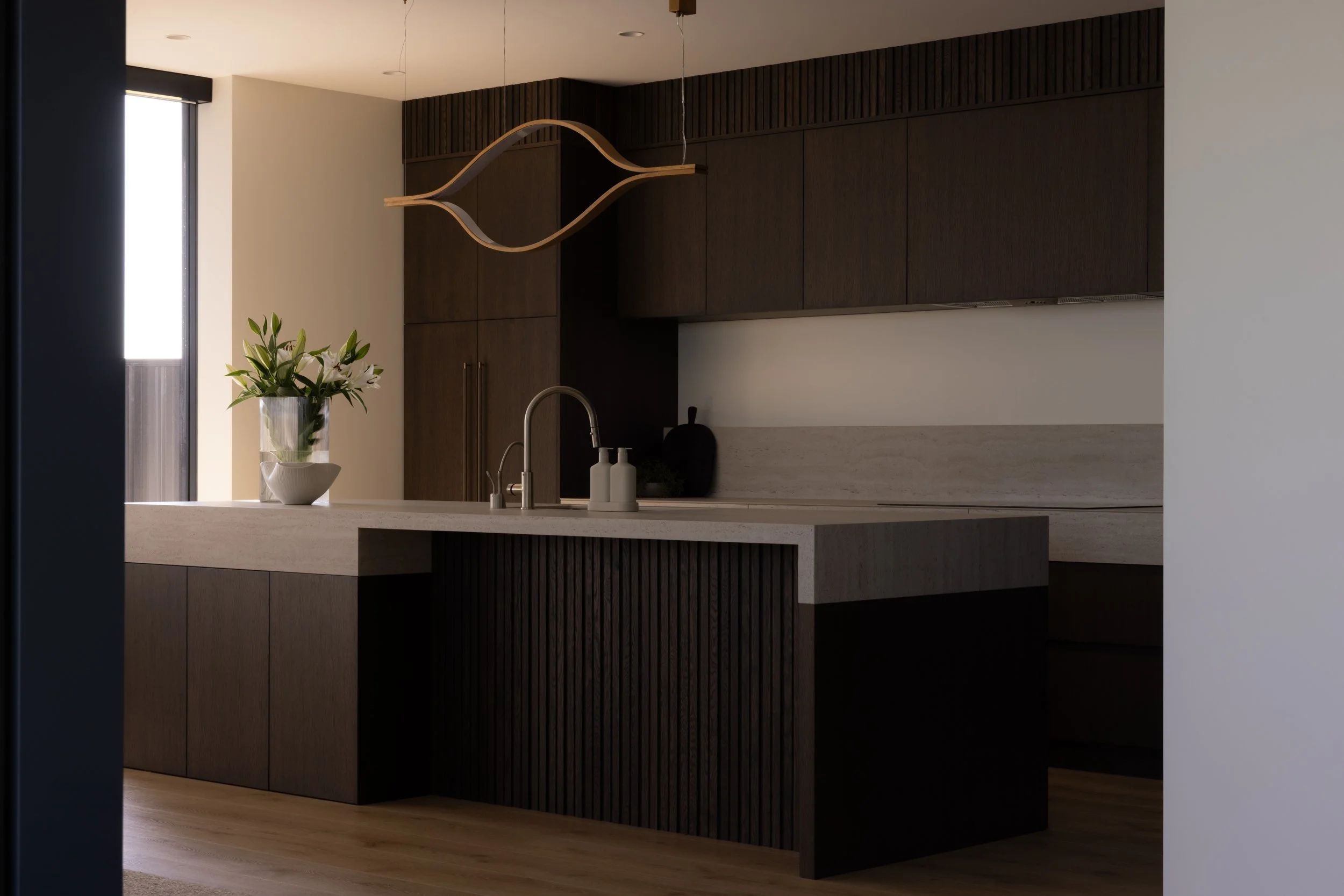 Mooi_Design_Lake_Hood_Web_Img.14.jpg