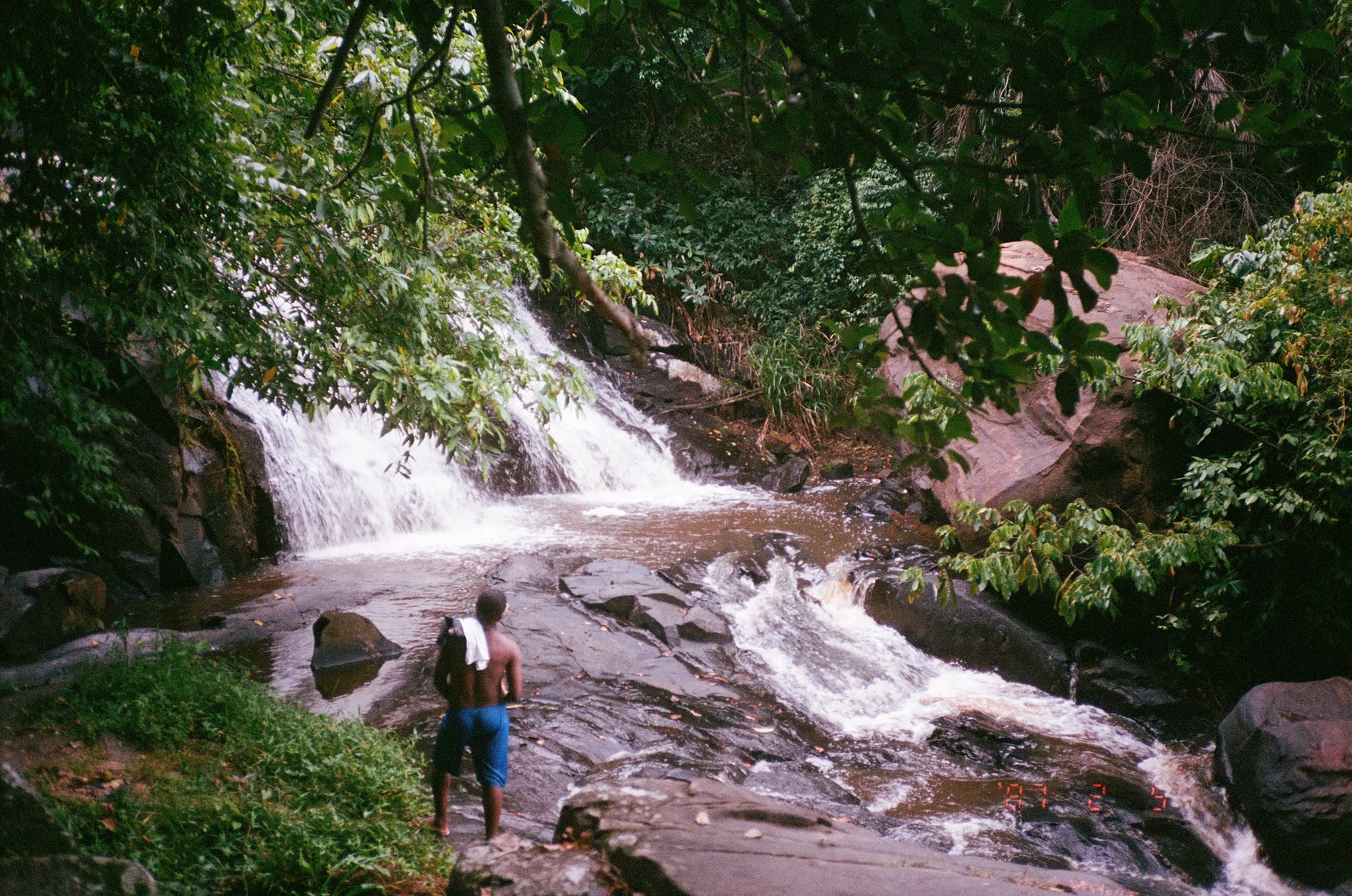 cachoeria copy.jpg
