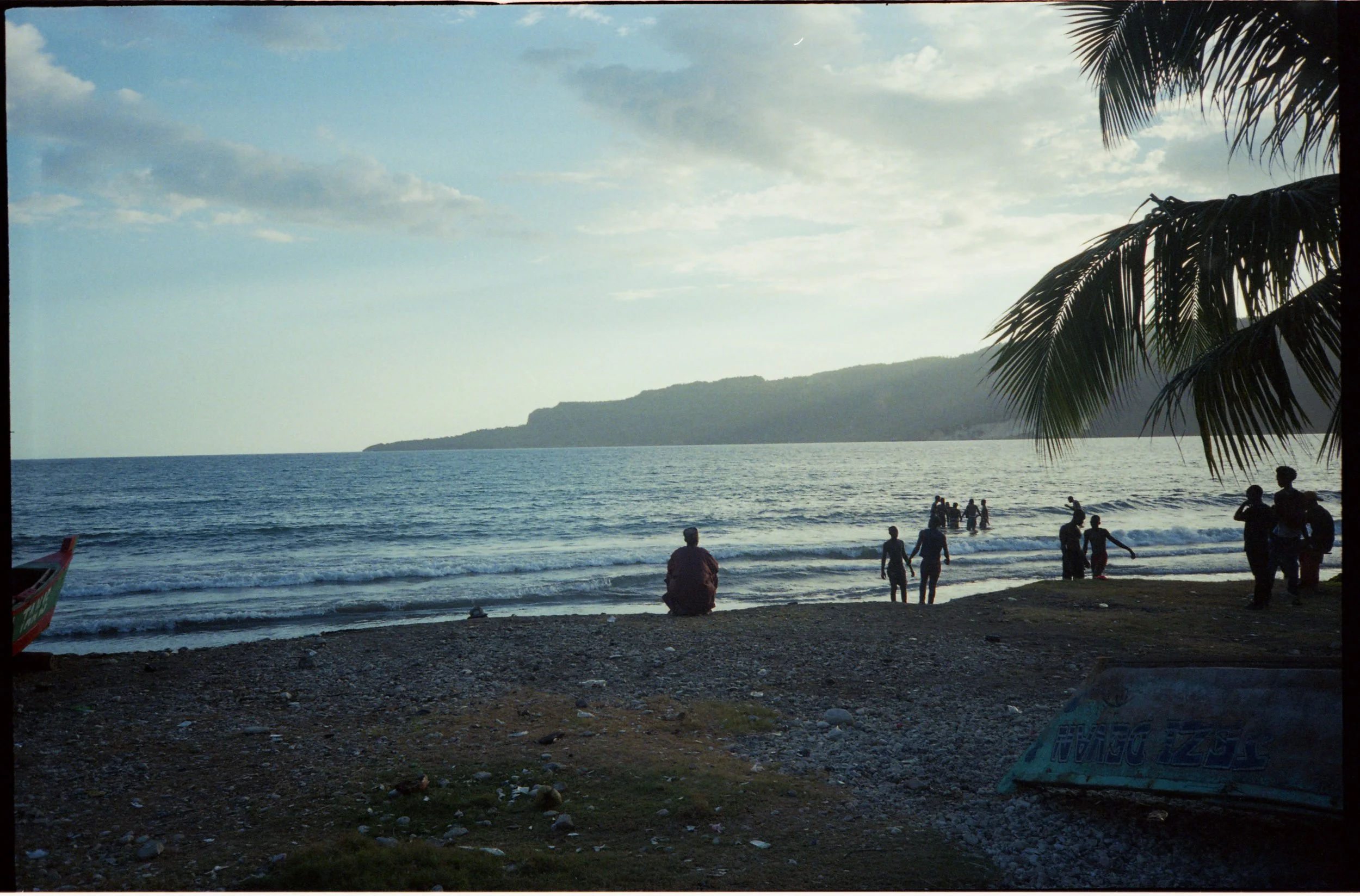 cisseonthebeach copy.jpg