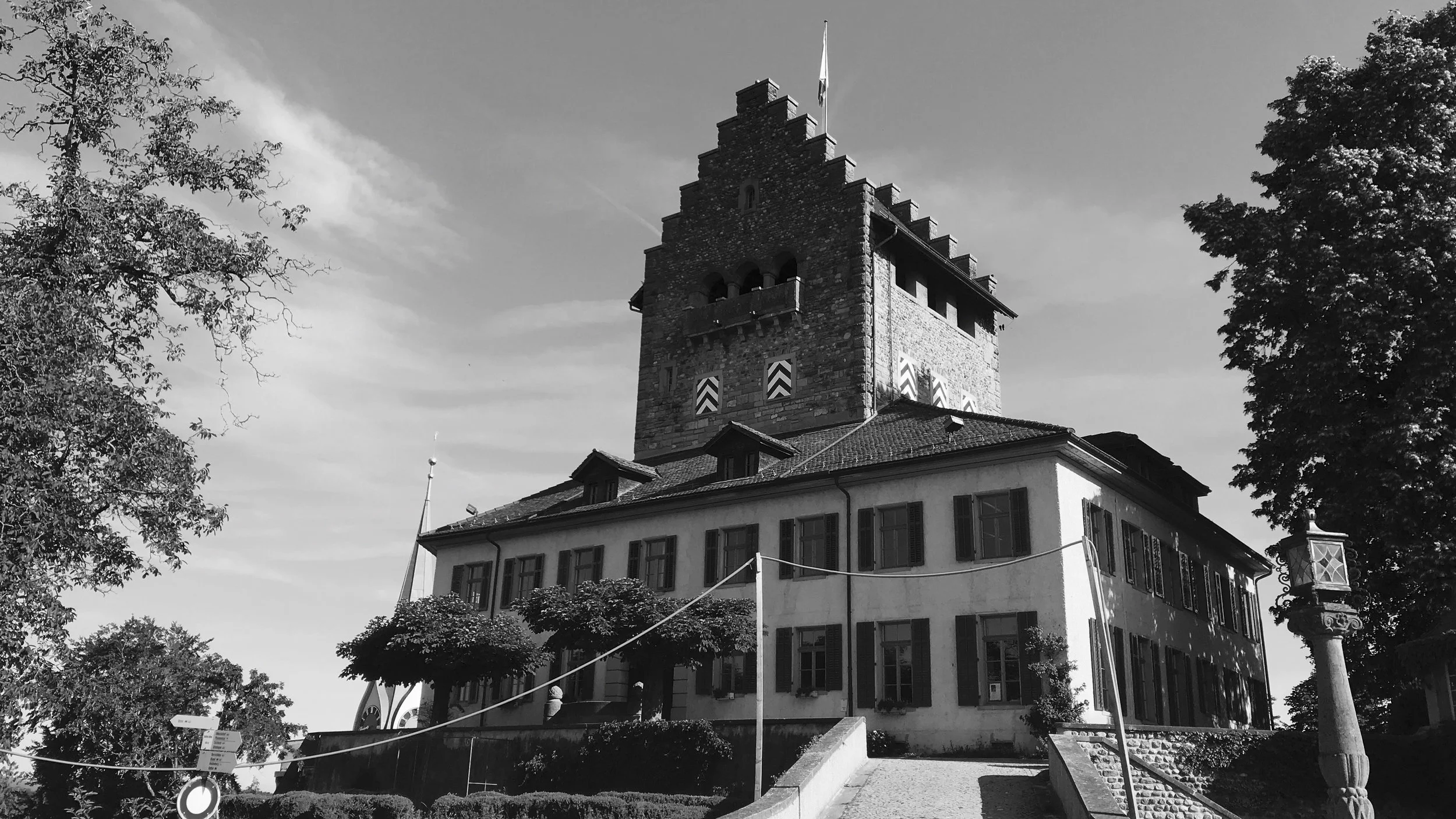 Burg .jpg