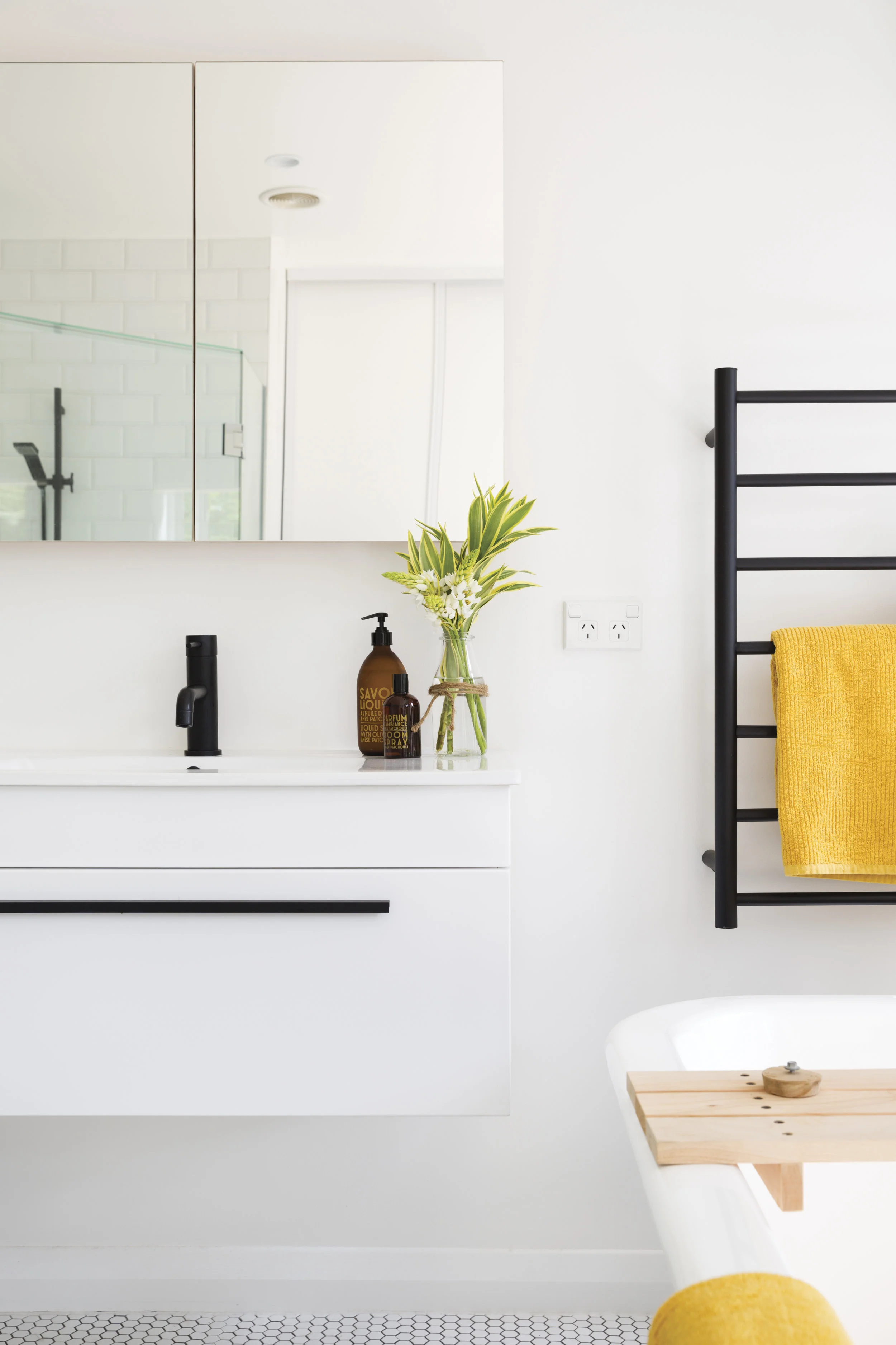 Home Style Mag_Waima Cres-008.jpg