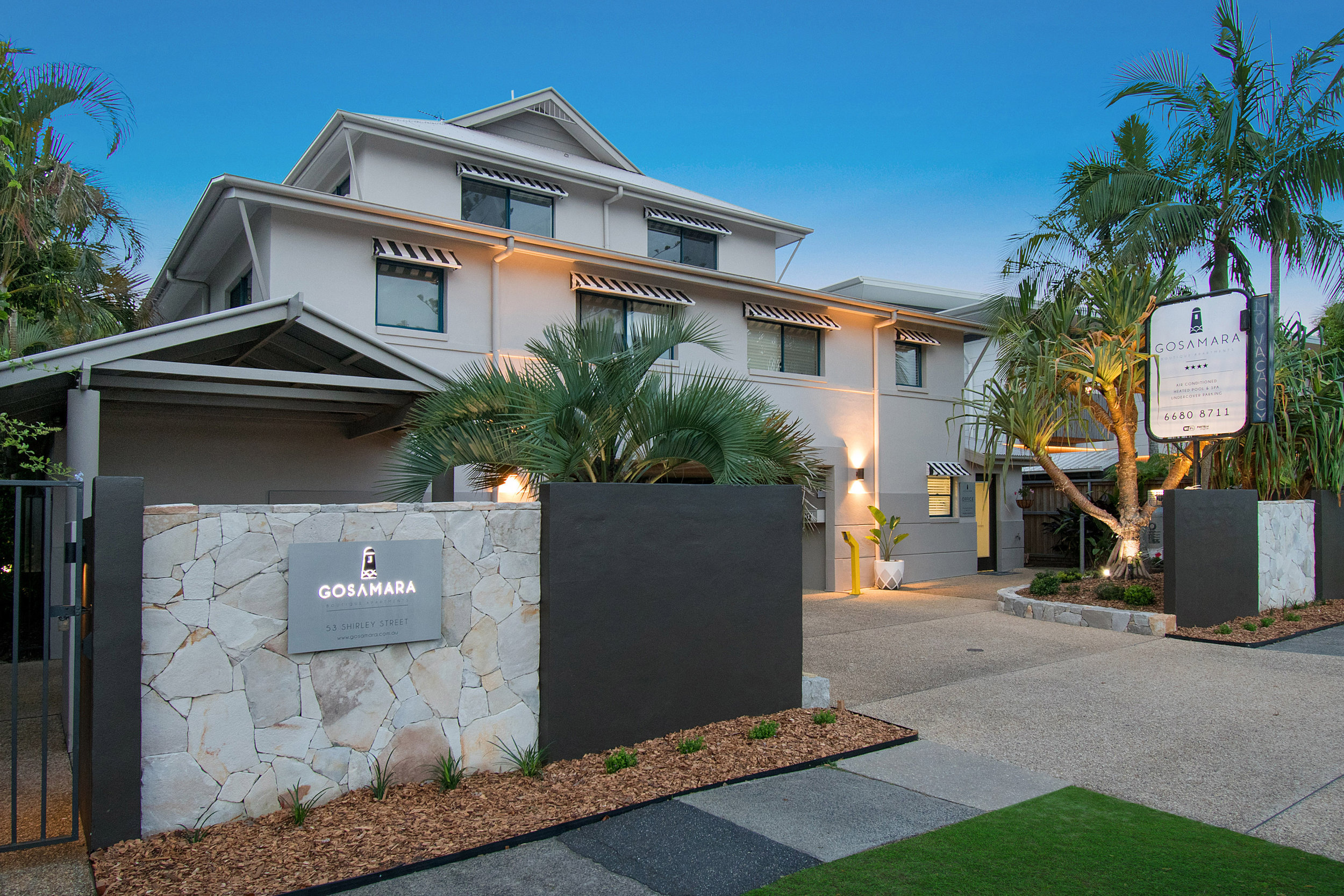  Stunning 2 &amp; 3 bedroom  self-catered accommodation in the heart of Byron Bay   Learn More  