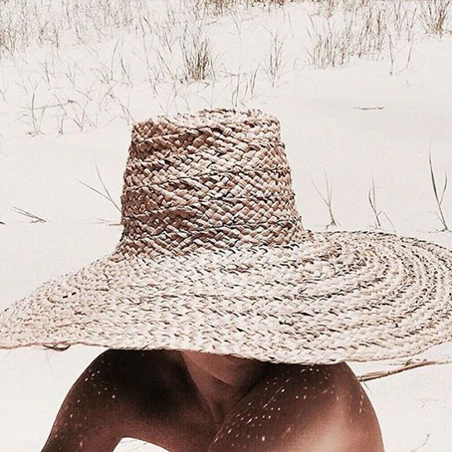 Hat perfection 👌
By local label @poppyandco via @kobimaguire
.
.
.
.
.
.
.
#byronbay#byron#byronaccommodation#byronbayaccommodation#gosamara#byronbayapartments#byronfamilyholiday#byronattractions#byronlife#byronthingstodo#byroncafe#byronrestaurant#byronshopping#supportlocal#byronfood#fromwhereyoudratherbe#australia#byrontourism#gosamaraapartments#beach#perfection