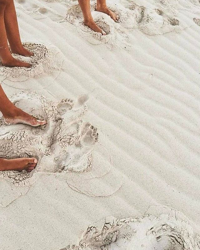 👣
via @seabonesbyronbay / @georgiahanson
.
.
.
.
.
.
.
.
#byronbay#byron#byronaccommodation#byronbayaccommodation#gosamara#byronbayapartments#byronfamilyholiday#byronattractions#byronlife#byronthingstodo#byroncafe#byronrestaurant#byronshopping#suppo