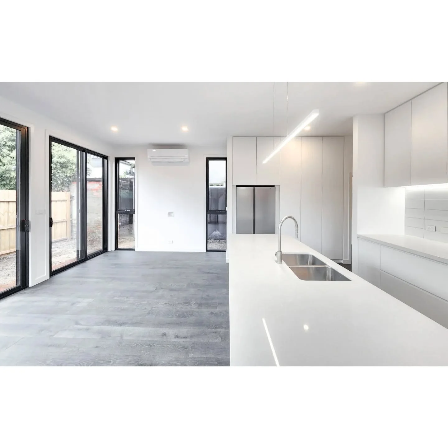 Custom Extension - Renovations

Design - Passive - Tight access

www.insideandoutgroup.com.au

.

.

.

.

.

.

.

.

.

.

.

#renovations #additions #extensions #design #windsor #melbournerenovation #renovation #passivehome #heritagerenovations #e