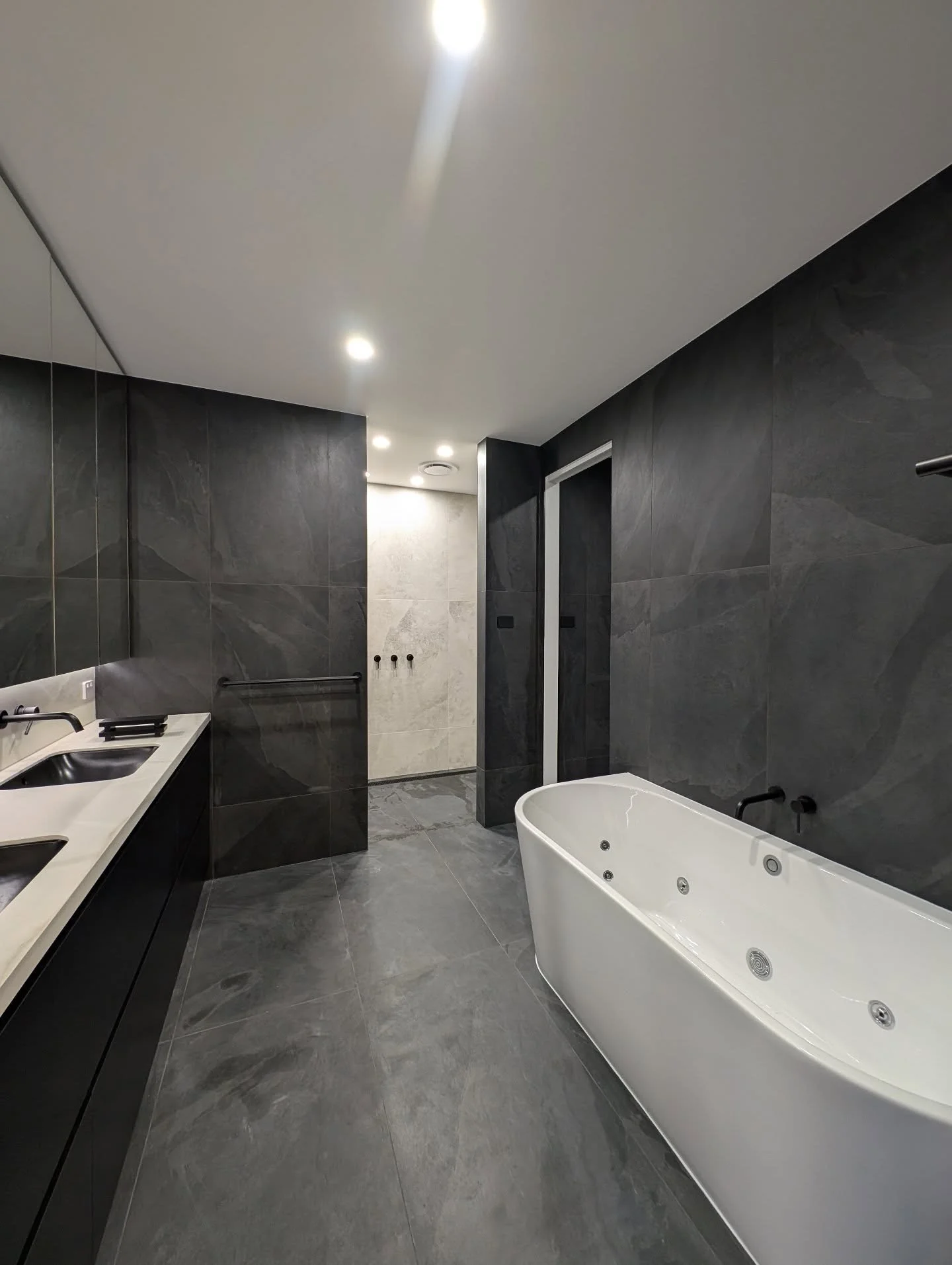 Custom Builds - Extensions - Renovations

Design + Construction&nbsp;

www.insideandoutgroup.com.au

.

.

.

.

.

.

.

.

.

.

.

#renovations #additions #extensions #design #windsor #melbournerenovation #renovation #passivehome #heritagerenovati