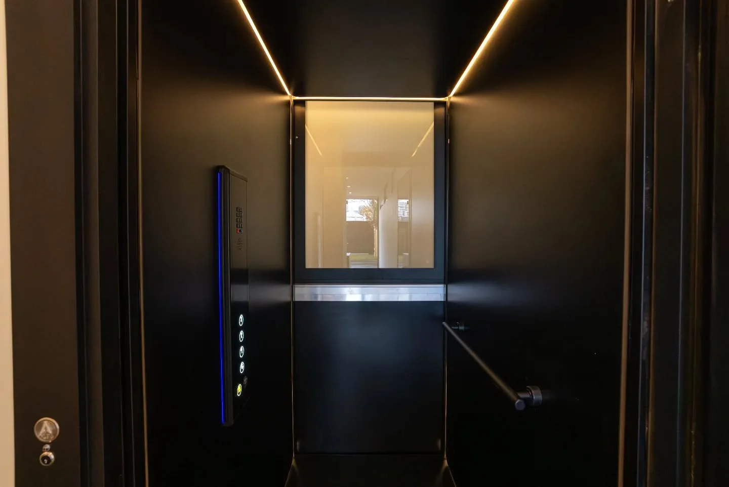 North Melbourne - 3 Level Extension and Renovation
@southern.lifts

Custom Builds - Extensions - Renovations

Design + Construction&nbsp;

www.insideandoutgroup.com.au

.

.

.

.

.

.

.

.

.

.

.

#renovations #additions #extensions #design #win