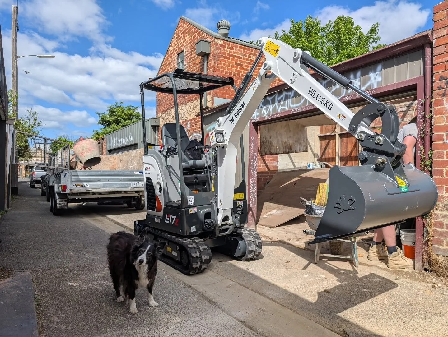 New team member Joining inside and out builders today

Custom Builds - Extensions - Renovations
Design + Construction 
www.insideandoutgroup.com.au
.
.
.
.
.
.
.
.
.
.
.
#renovations #bordercolliesrock #extensions #design #windsor #melbournerenovatio