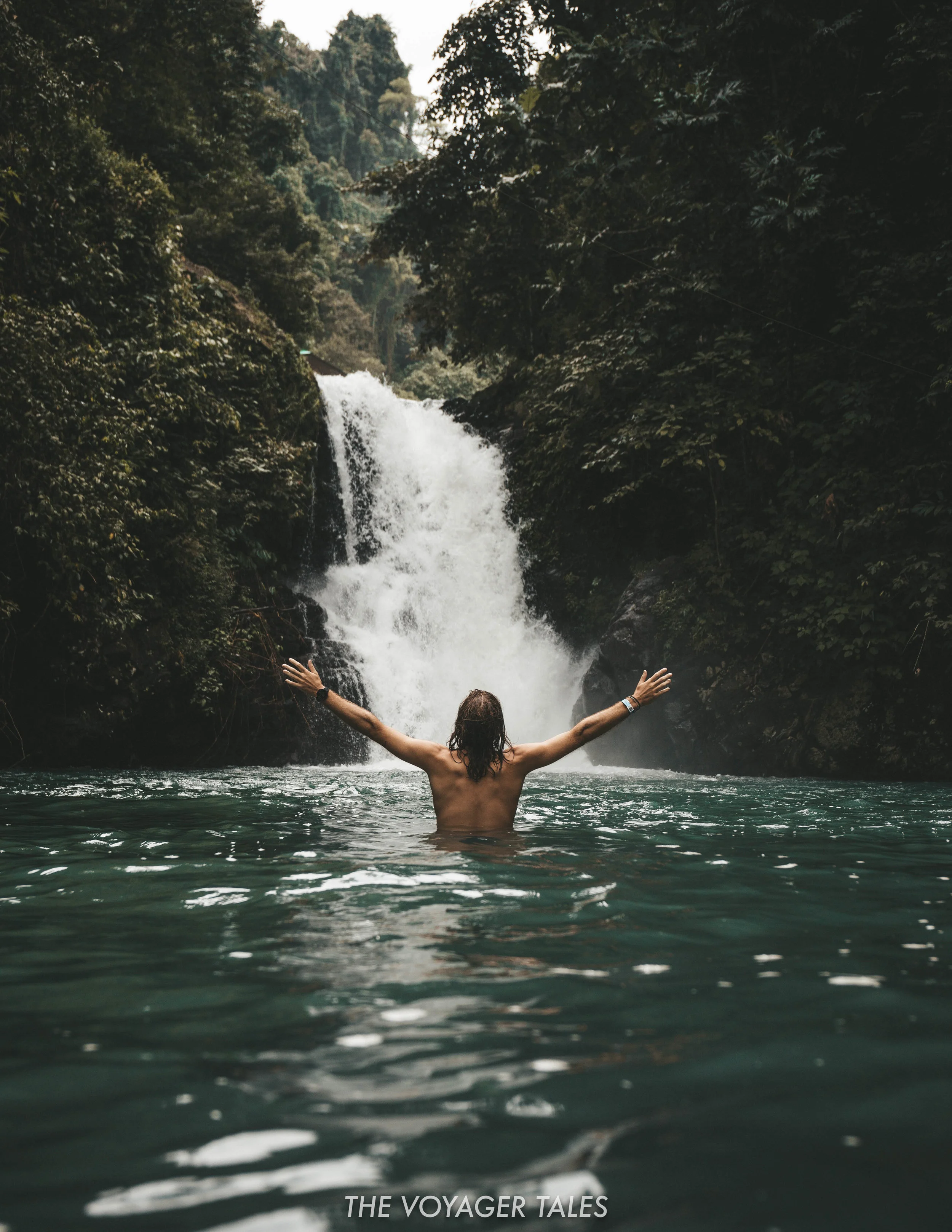 Pucuk Waterfall Bali.jpg