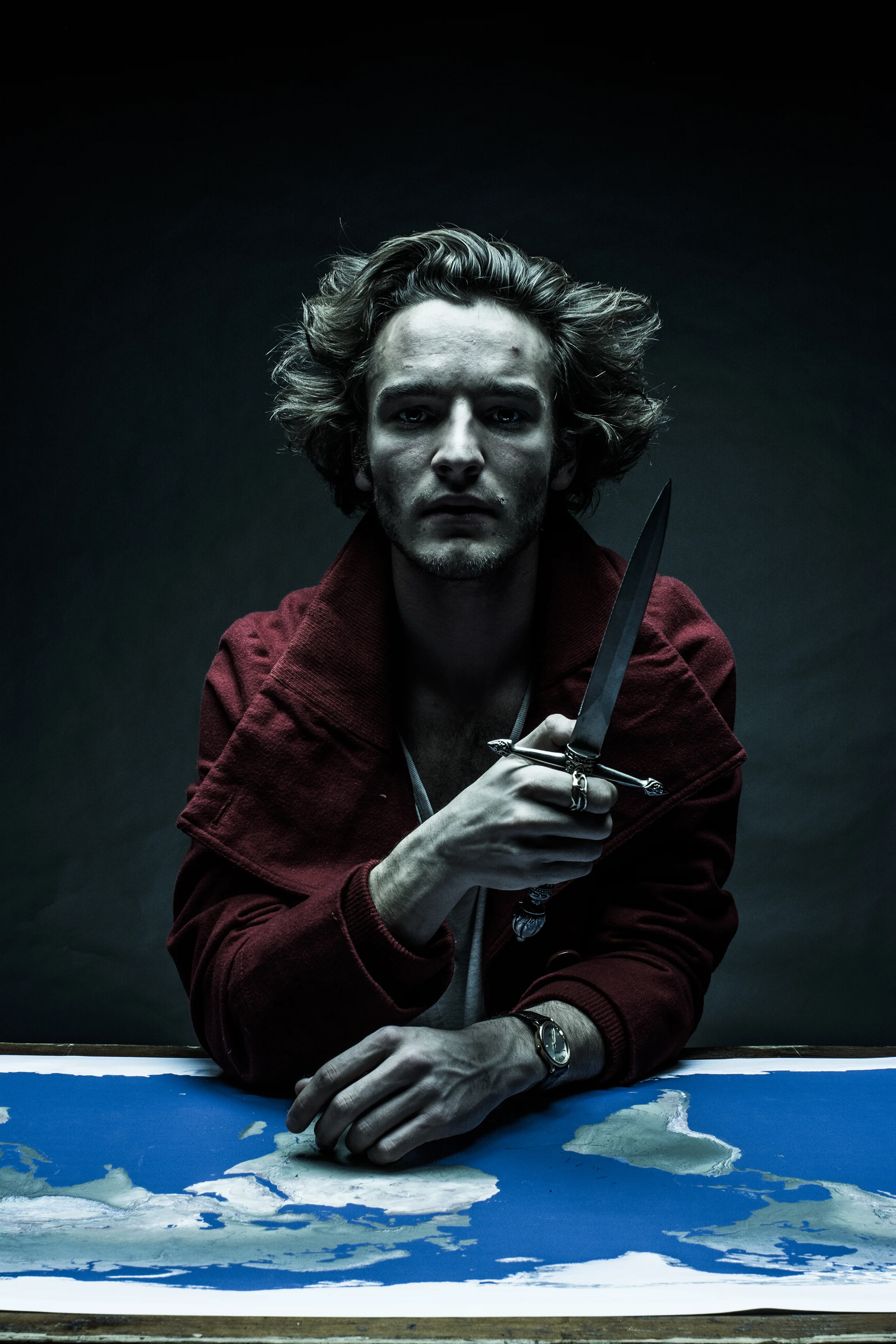 Fergus Riordan, en ‘Retratos del Futuro en el Presente,’ Autorretrato