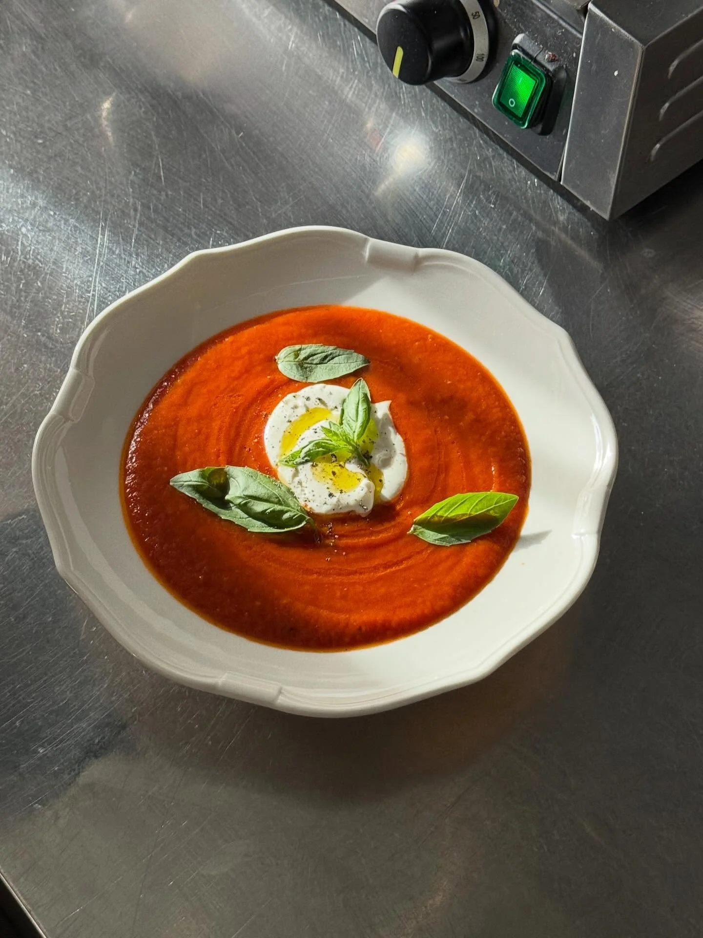 October at Kallio🧣Pop in for lunch twirls or hearty soup, baked goods and a great cup of coffee to stay or to go.

#way #helsink