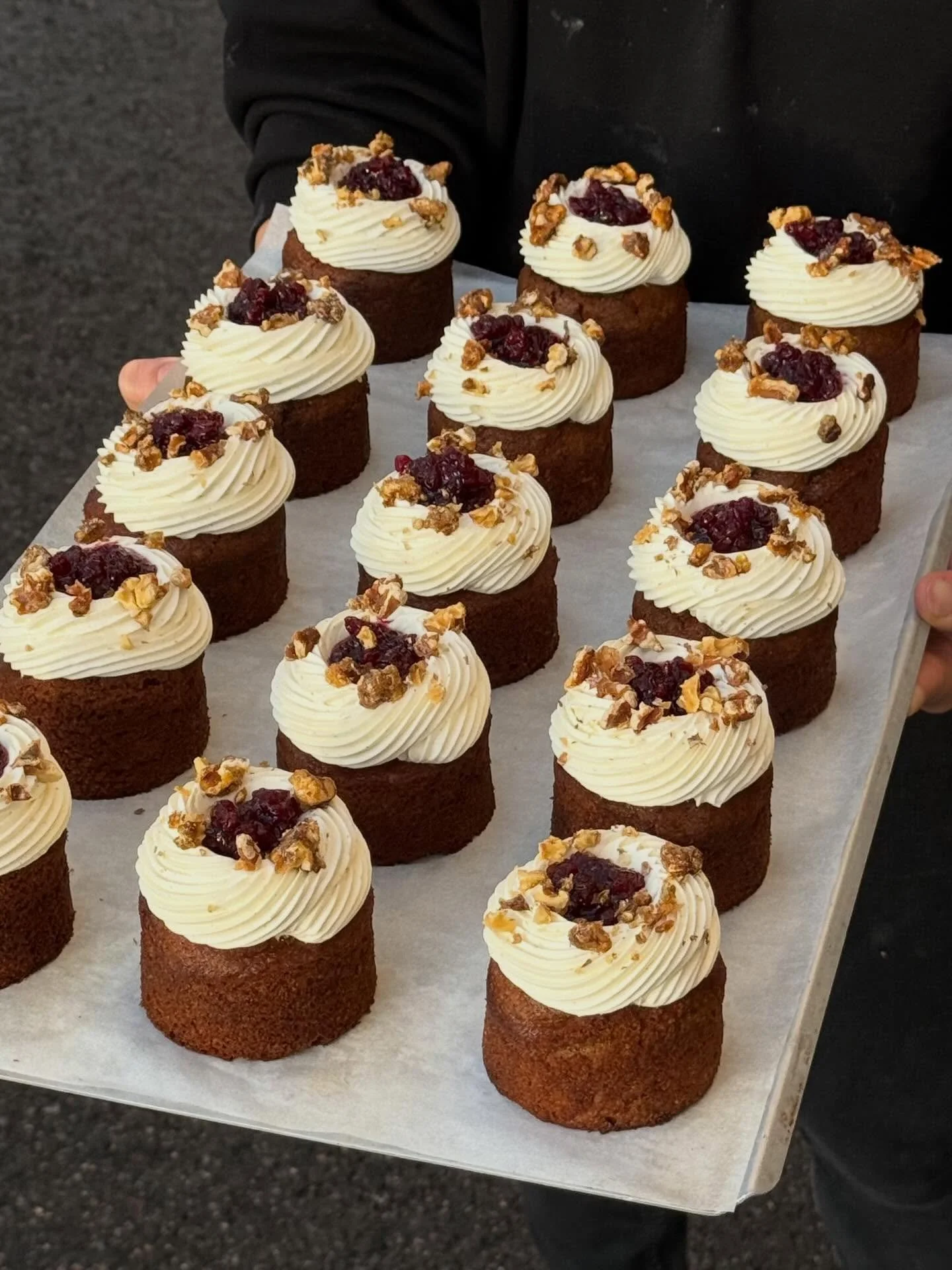 November slips quietly towards its end, so the last days of our current treats galore are here. Come through, the cold and gloomy months are way better with a frequent bite of something sweet&hearts;️

#way #helsinki