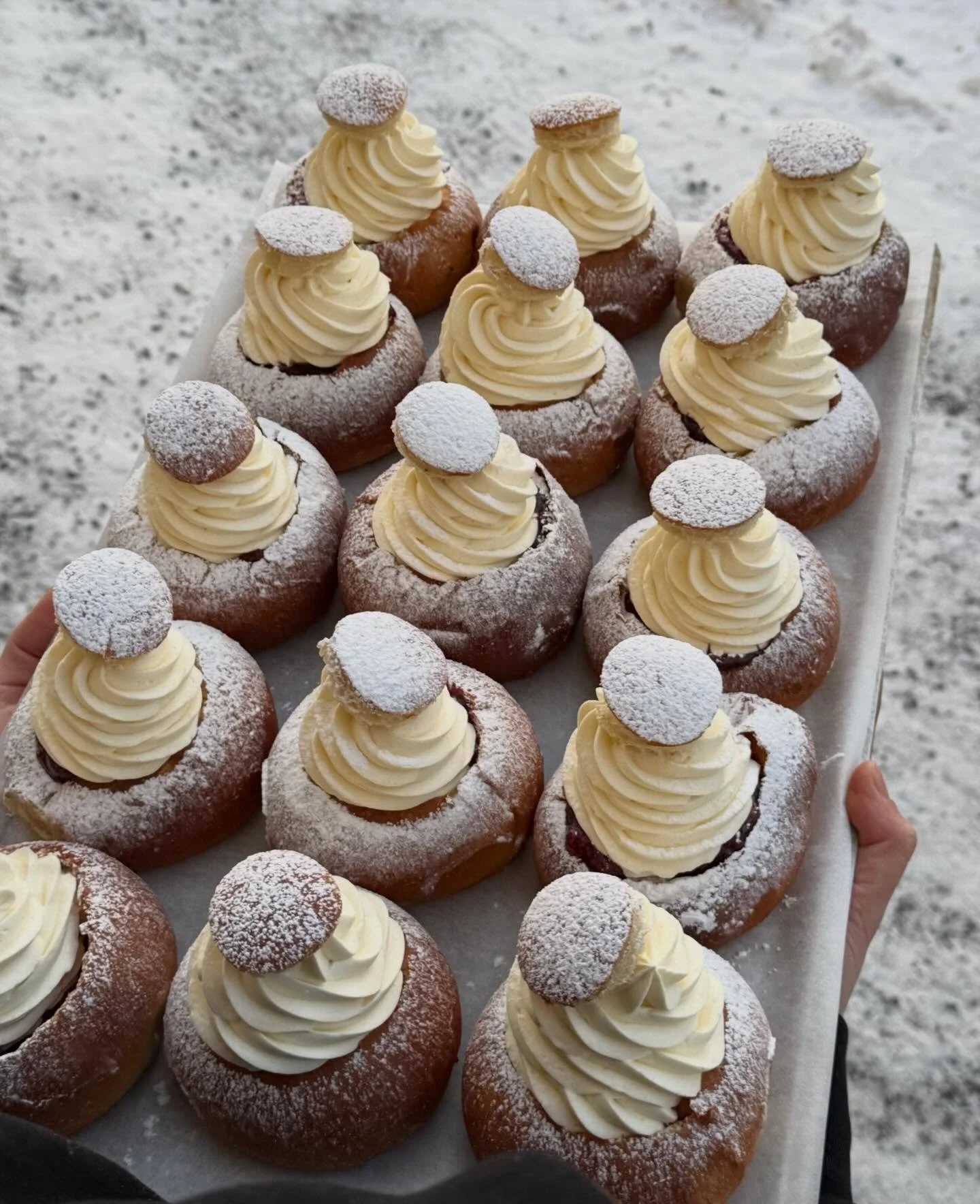 Always filled to the brim and to be devoured with great pleasure. 

Semla season is in full swing at all three locations.

#way #herttoniemi #kallio #vanhakauppahalli #helsinki