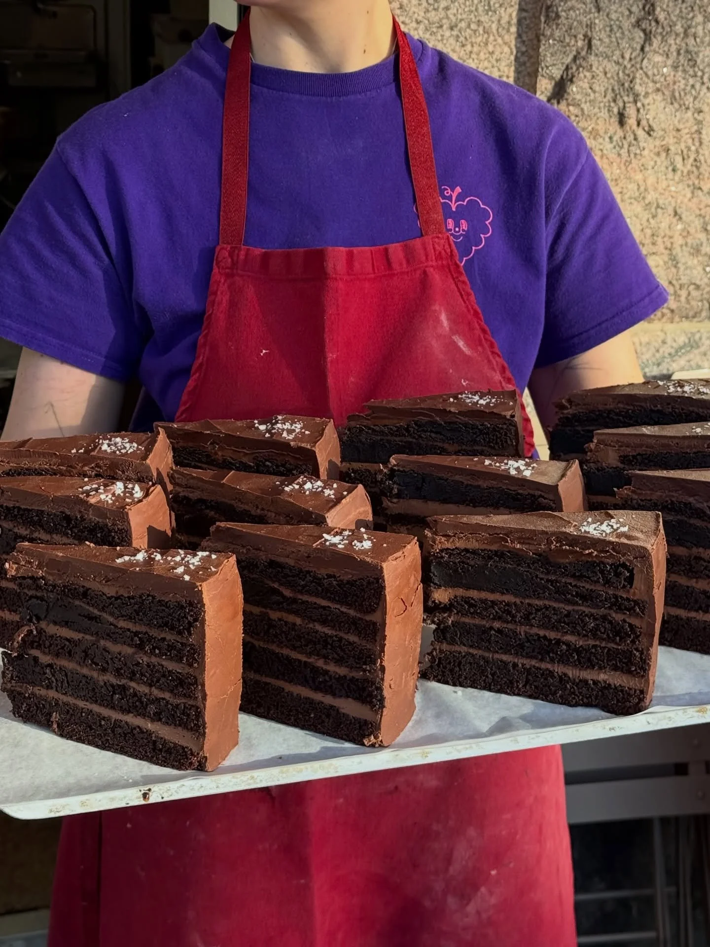 Something very luscious and very chocolatey for the first weekend of spring: our take on the classic Matilda cake, yumm. 
Swing by 🌸🌸🌸

#way #helsinki