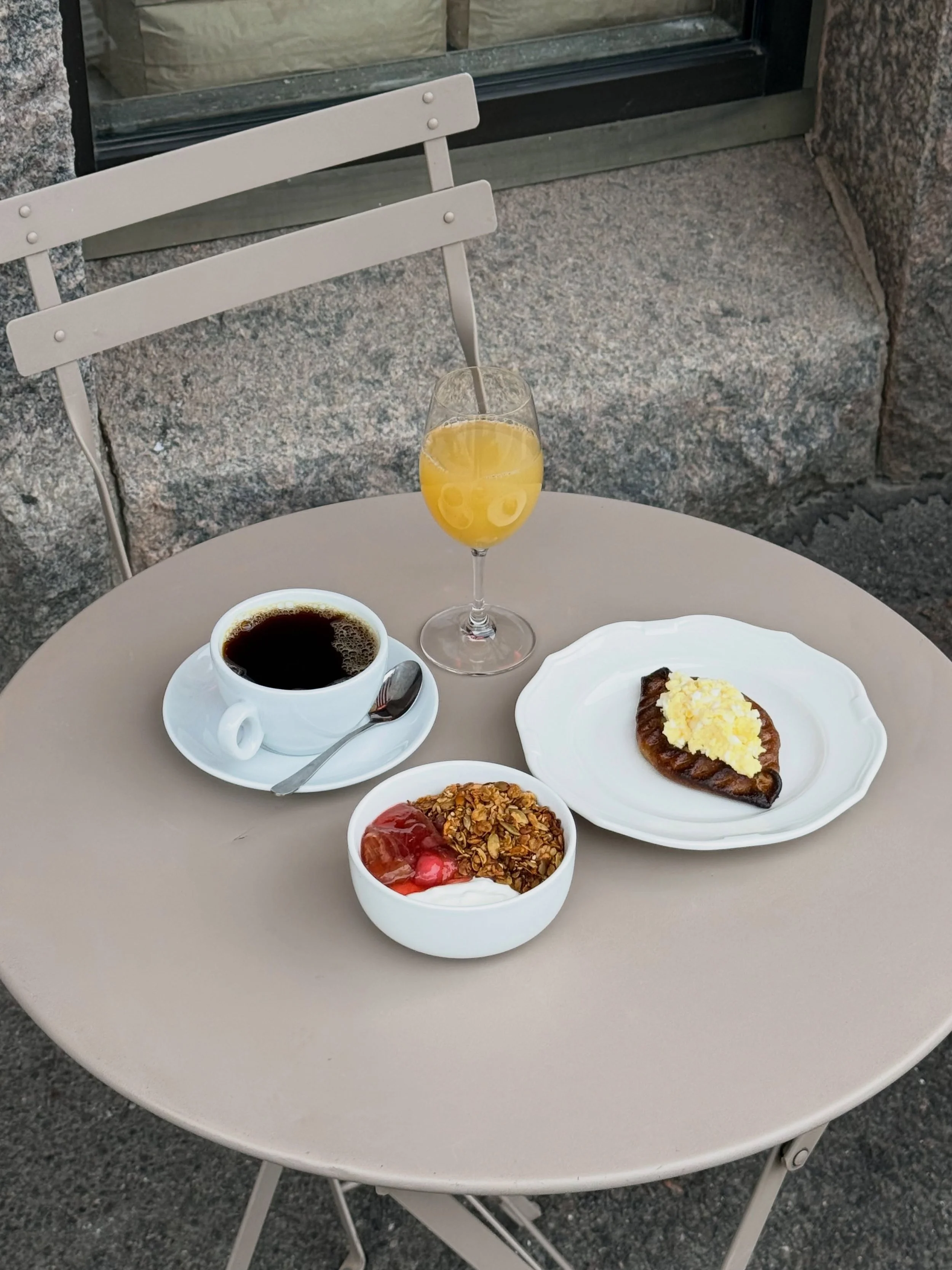 This week, seaside Helsinki celebrates Breakfestival, a new festival highlighting the sweetest time of the day and the year: the early mornings of June. And we are here for it! 

Our joint at Vanha kauppahalli opens at 9.00 every morning from Monday 