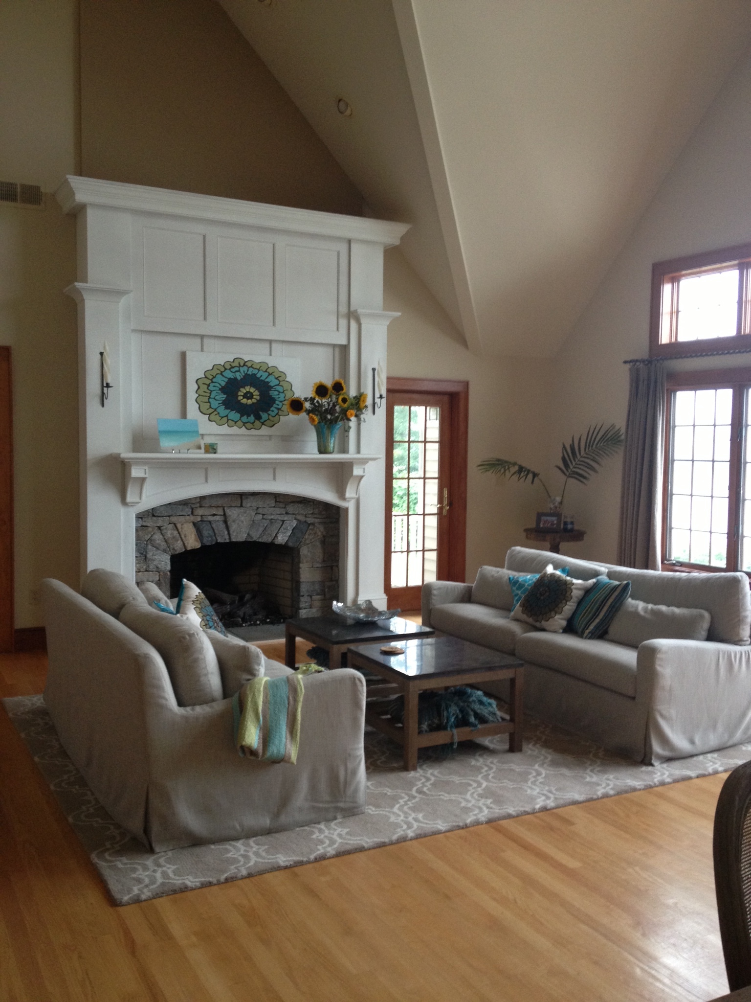 Fireplace Surround with Motorized Panel Lift 1.jpg