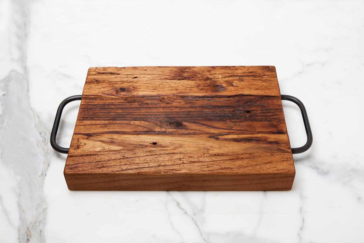 RMA647LN2-Etuhome-Farmhouse-Cutting-Board-3.jpg