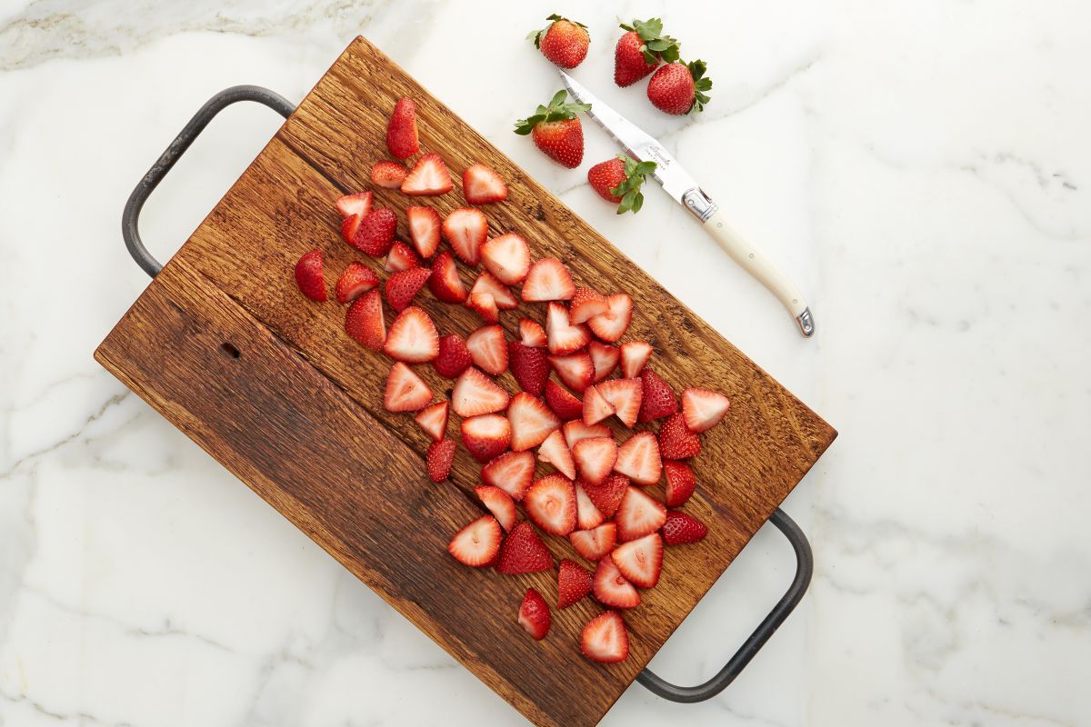 RMA647LN2-Etuhome-Farmhouse-Cutting-Board-1_b7eb8767-100e-453f-b8ac-aa4c2b99dea0.jpg