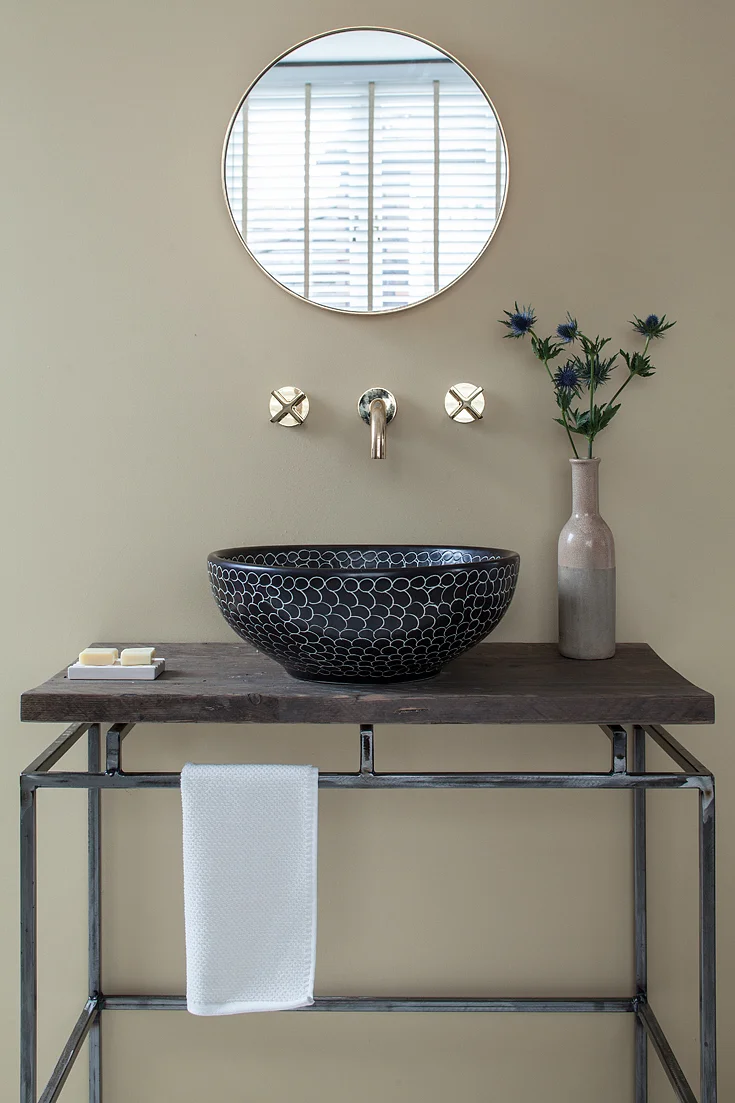 Industrial Steel finish + Natural reclaimed wood surface