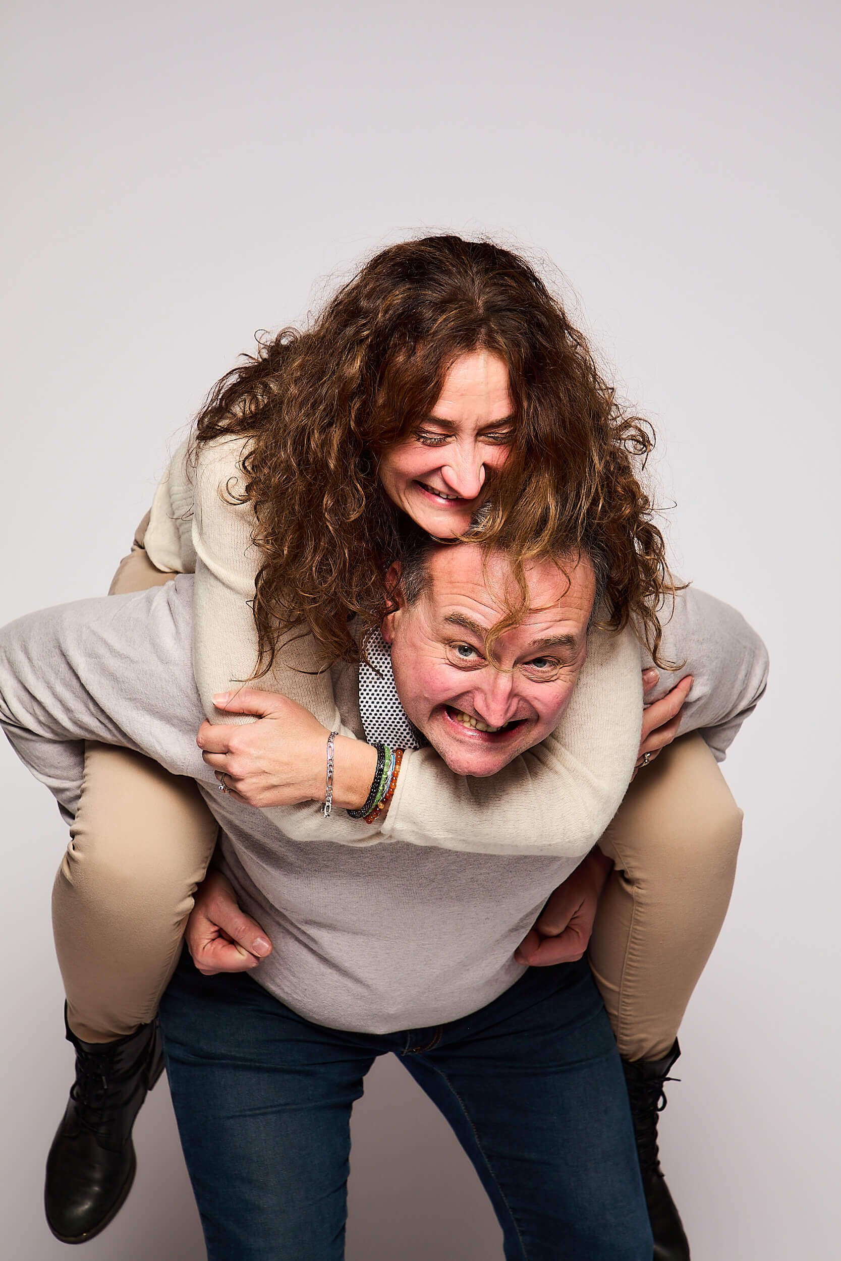 shooting-photo-famille-studio-professionnel