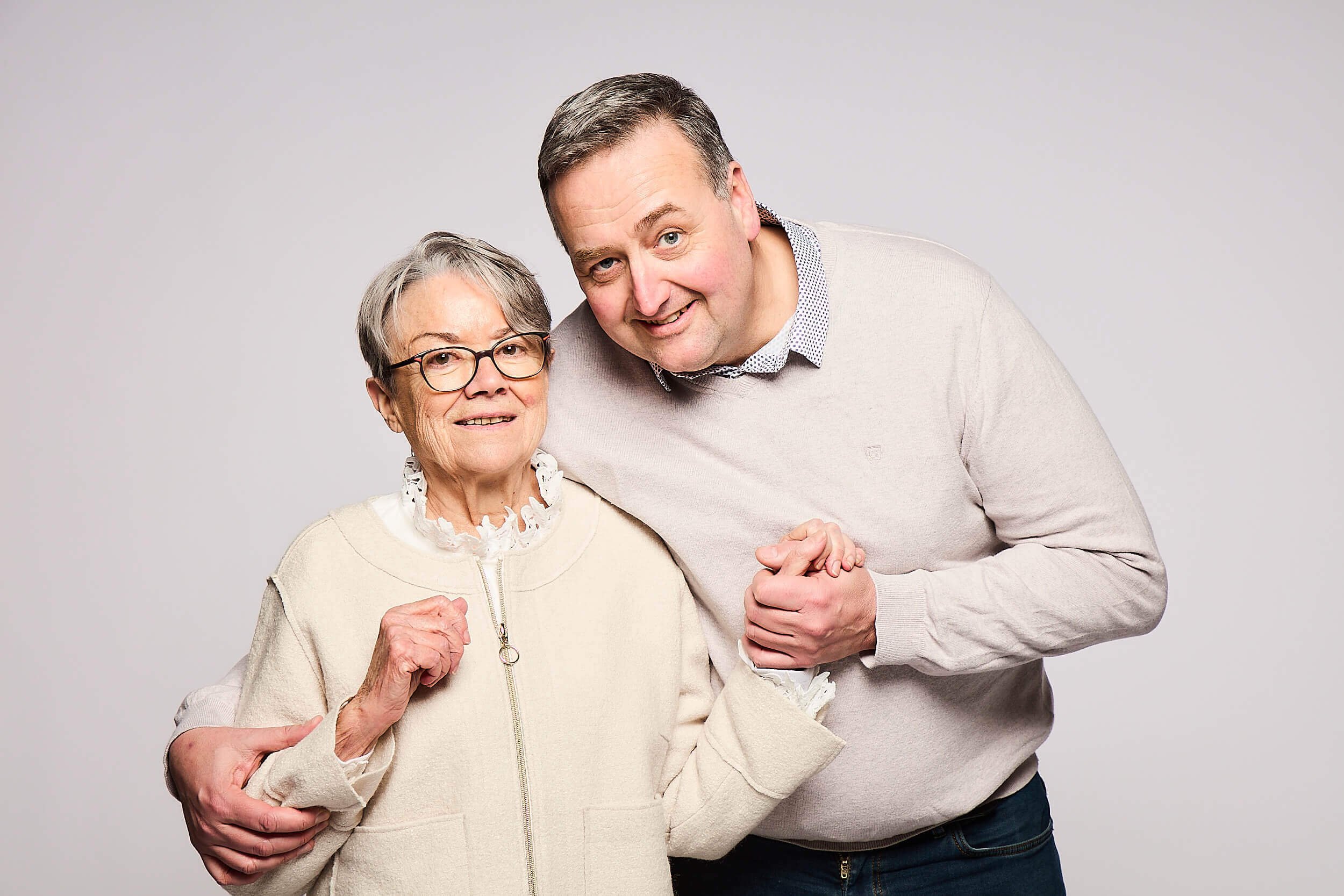 shooting-photo-famille-studio-professionnel