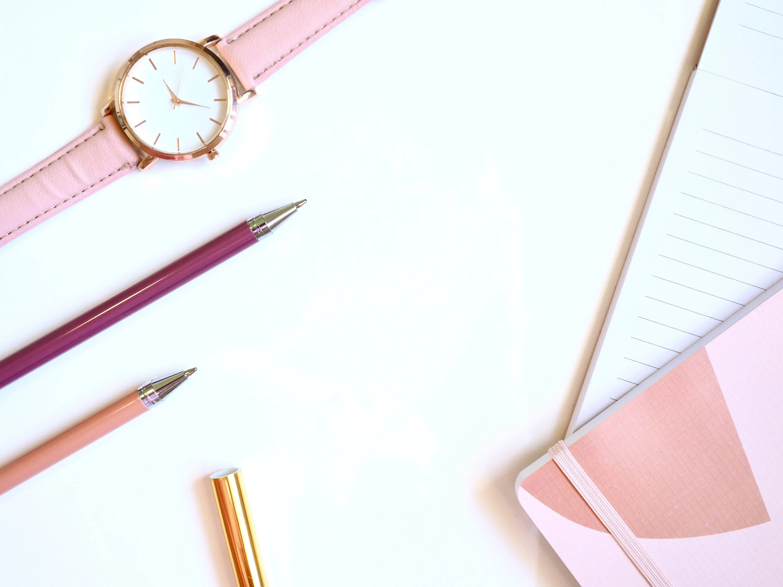 flatlay-notebook-paper-1172847.jpg