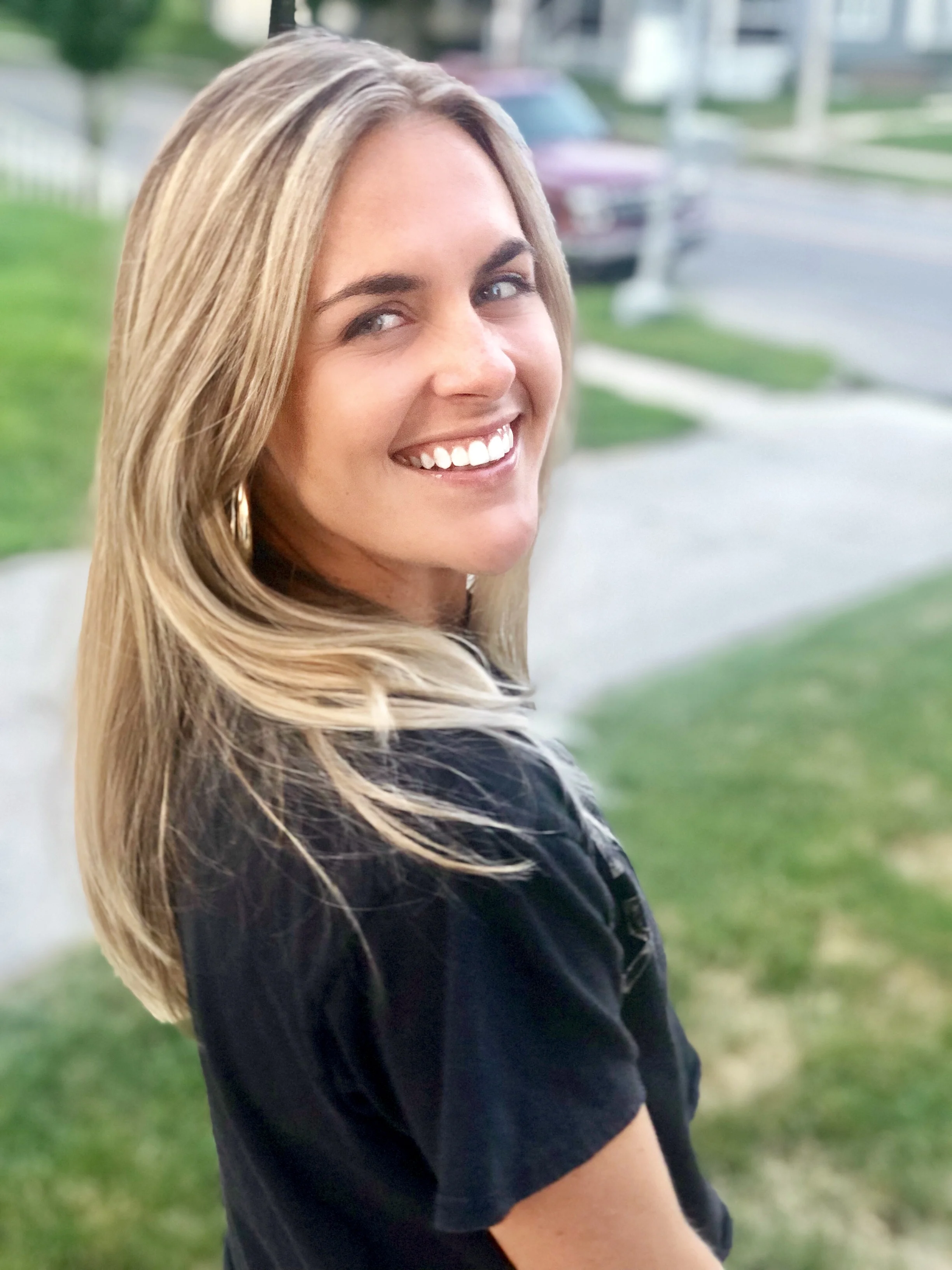 Facetune_09-08-2019-20-06-32 (1).jpg