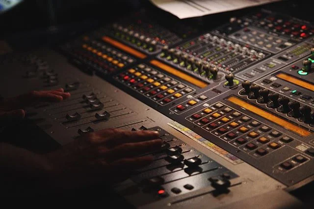 Happy Sunday from the audio teams across all of our campuses! @chapelchicagoland #CTLN #churchproduction #FOH