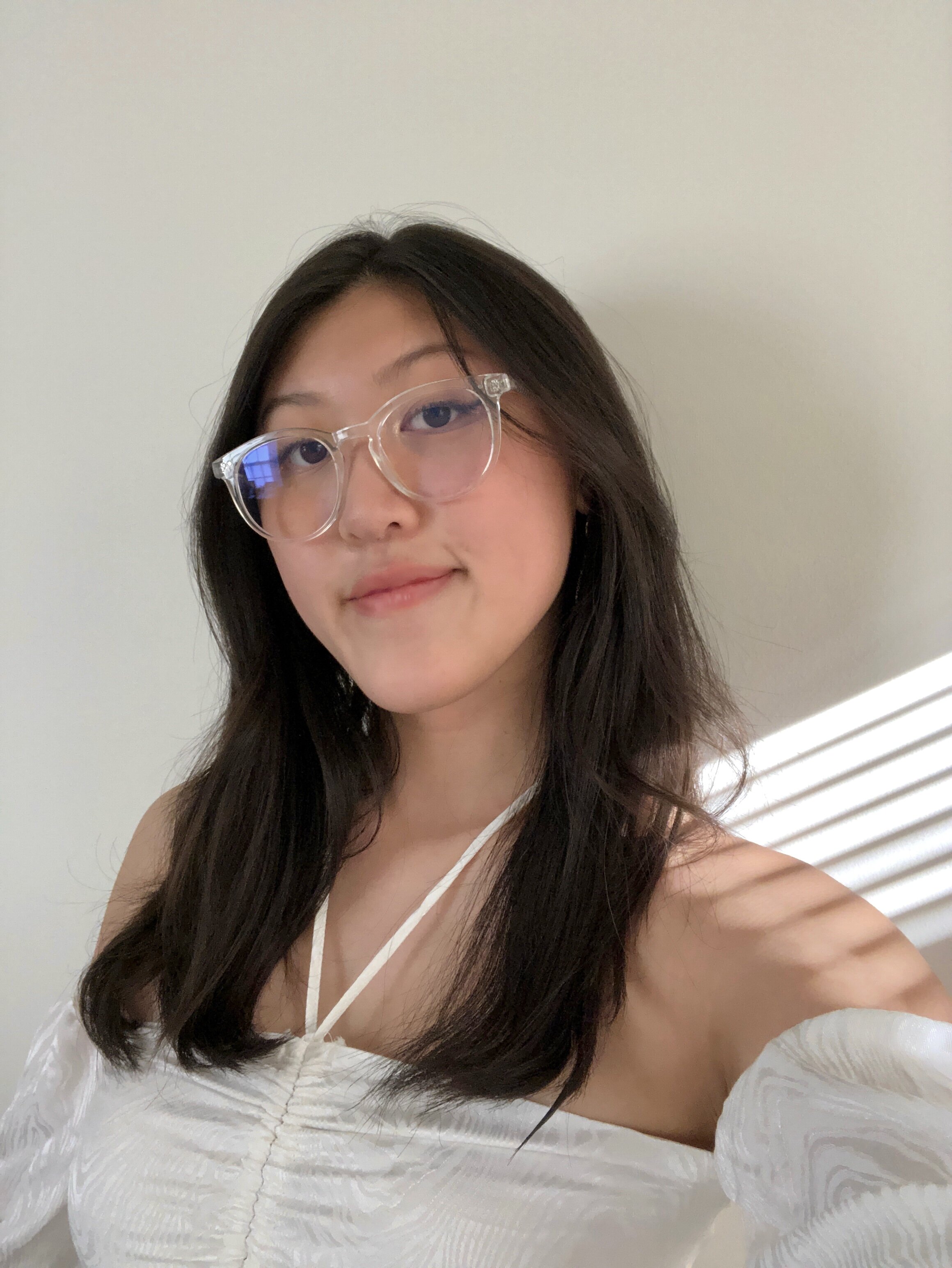 ROXANNE FONG
