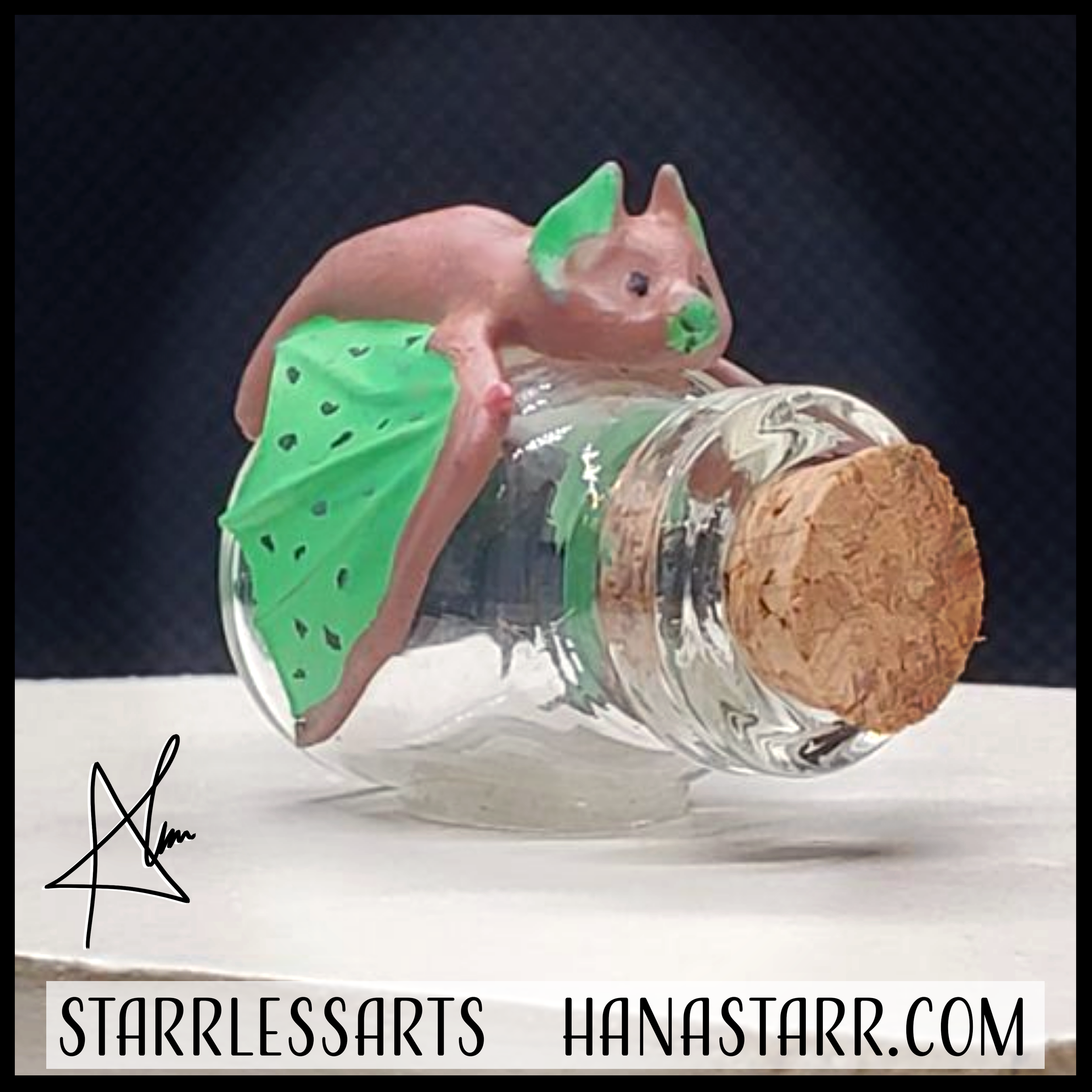 bottleBuddies_batKiwi.png