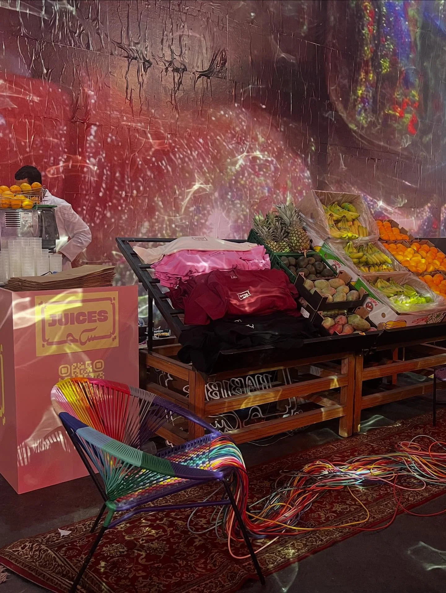 Join the creative revolution&mdash;Omarcity is back at @usbynightfest!
This year we&rsquo;re teaming up with @yellahabibis at the very heart of the festival. Together we&rsquo;re bringing street vibes indoors. Habibis, fruits, chairs&hellip; all in t