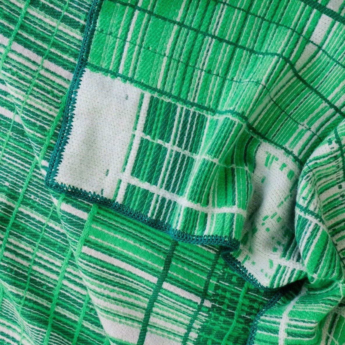 EmmaTerweduwe-BeyondBold-Emerald6.jpg