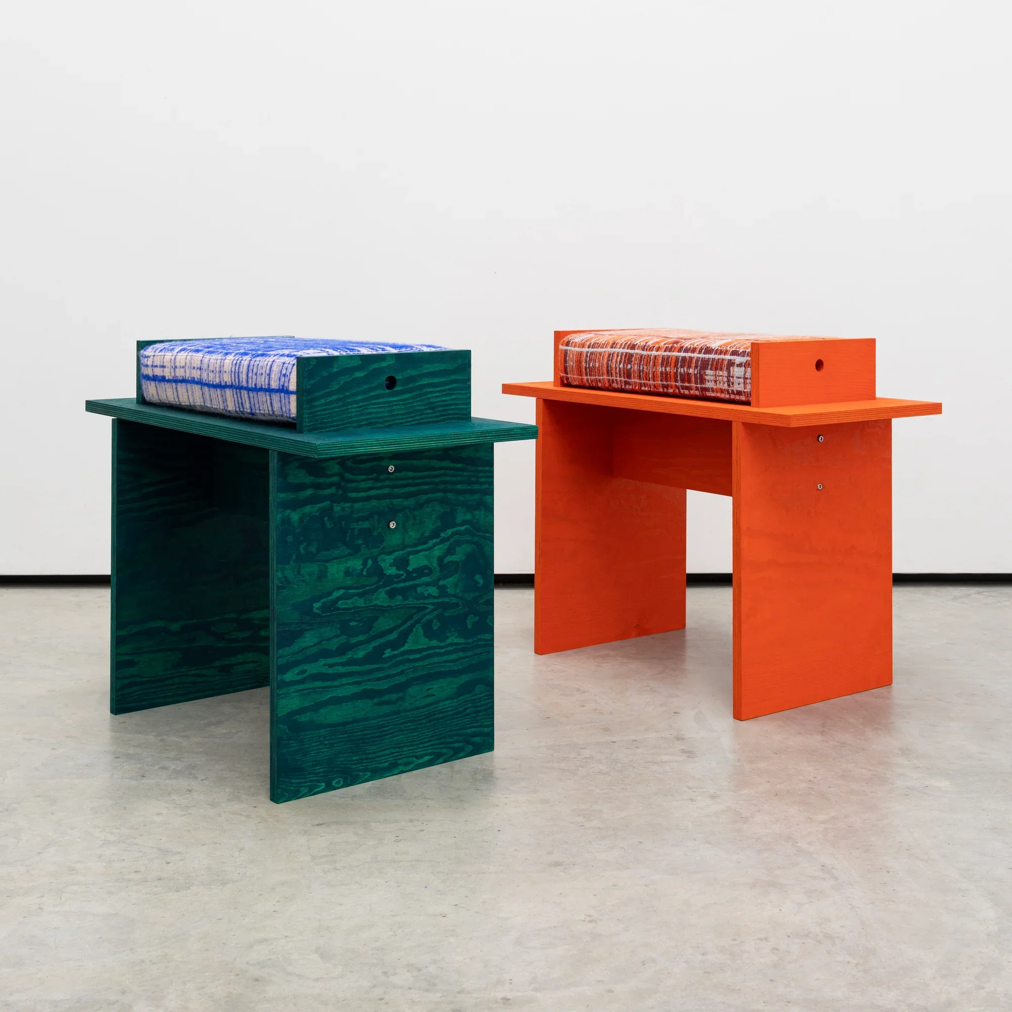 EMMA_TERWEDUWE-PACKSHOTS-1.jpg.png