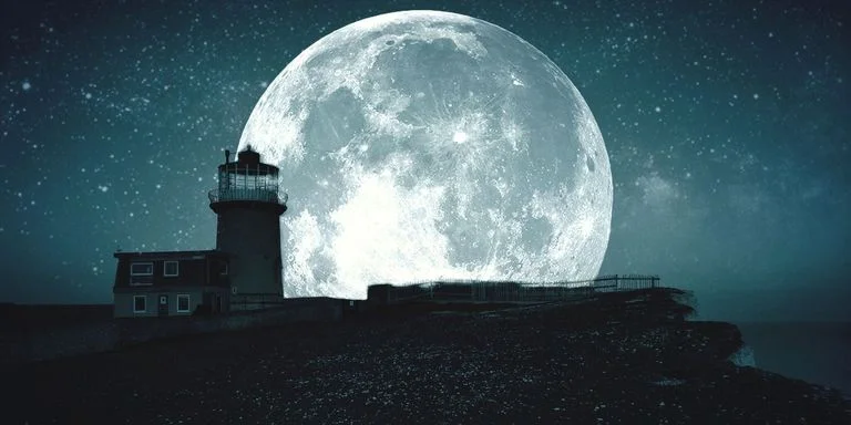 How February's Full Moon Will Work For You [Harper's Bazaar]