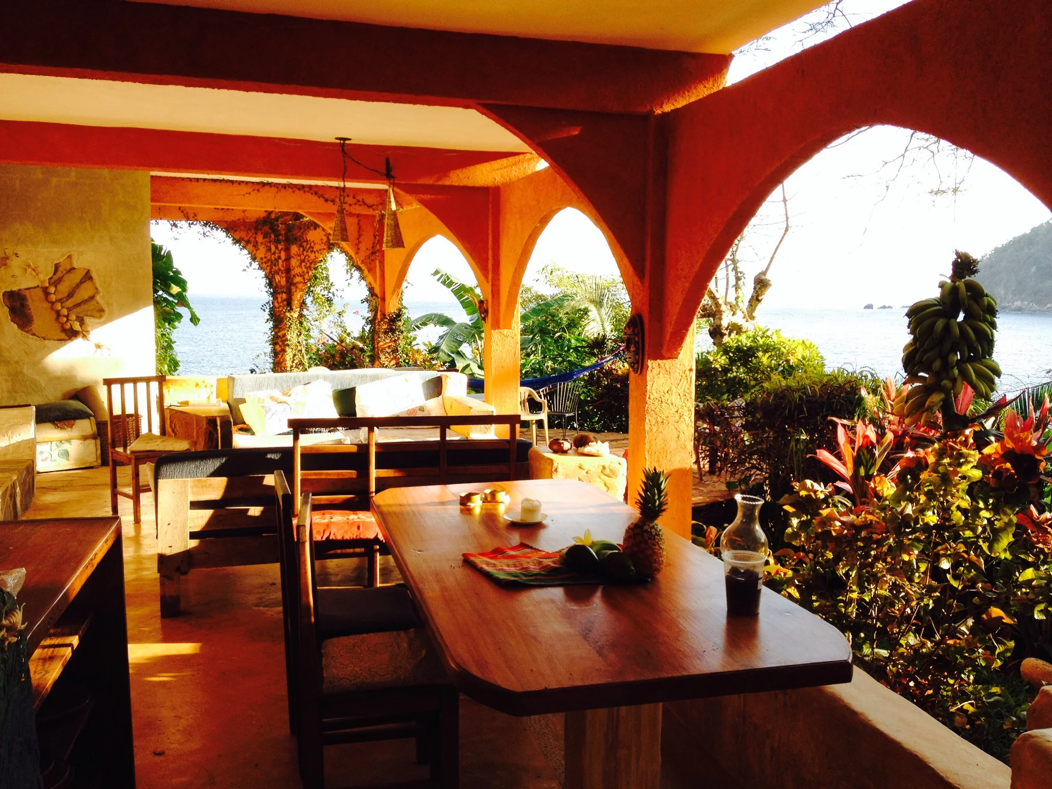 Yelapa_Lounge2.jpg