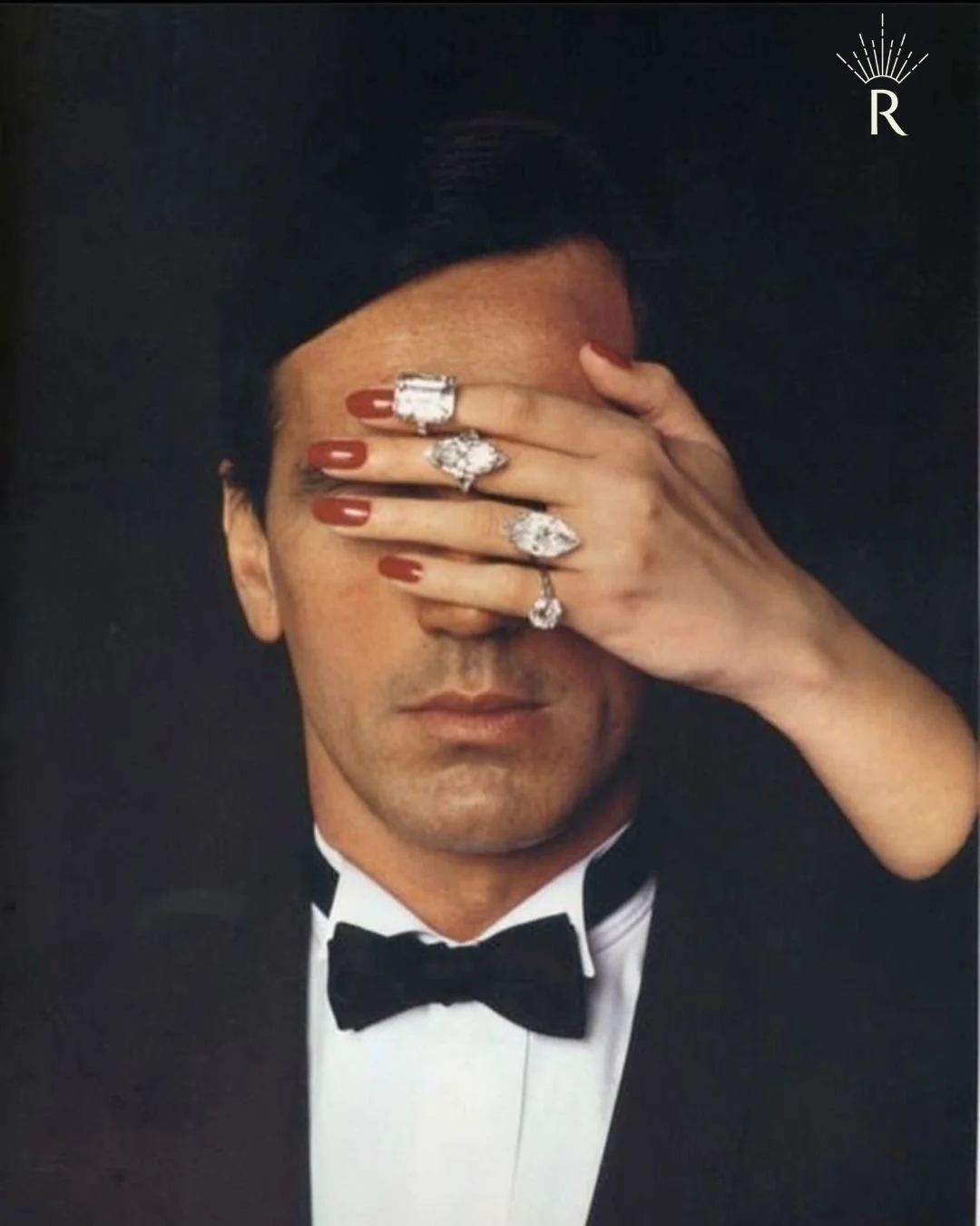 VENUS OPPOSITE URANUS

Saturday, November 29 &ndash; 9:48pm

Relationships are serving up some plot twists. Don&rsquo;t panic, just take a beat, feel it out, and remember: you don&rsquo;t have to have all the answers right now.

#astrologyposts #dail