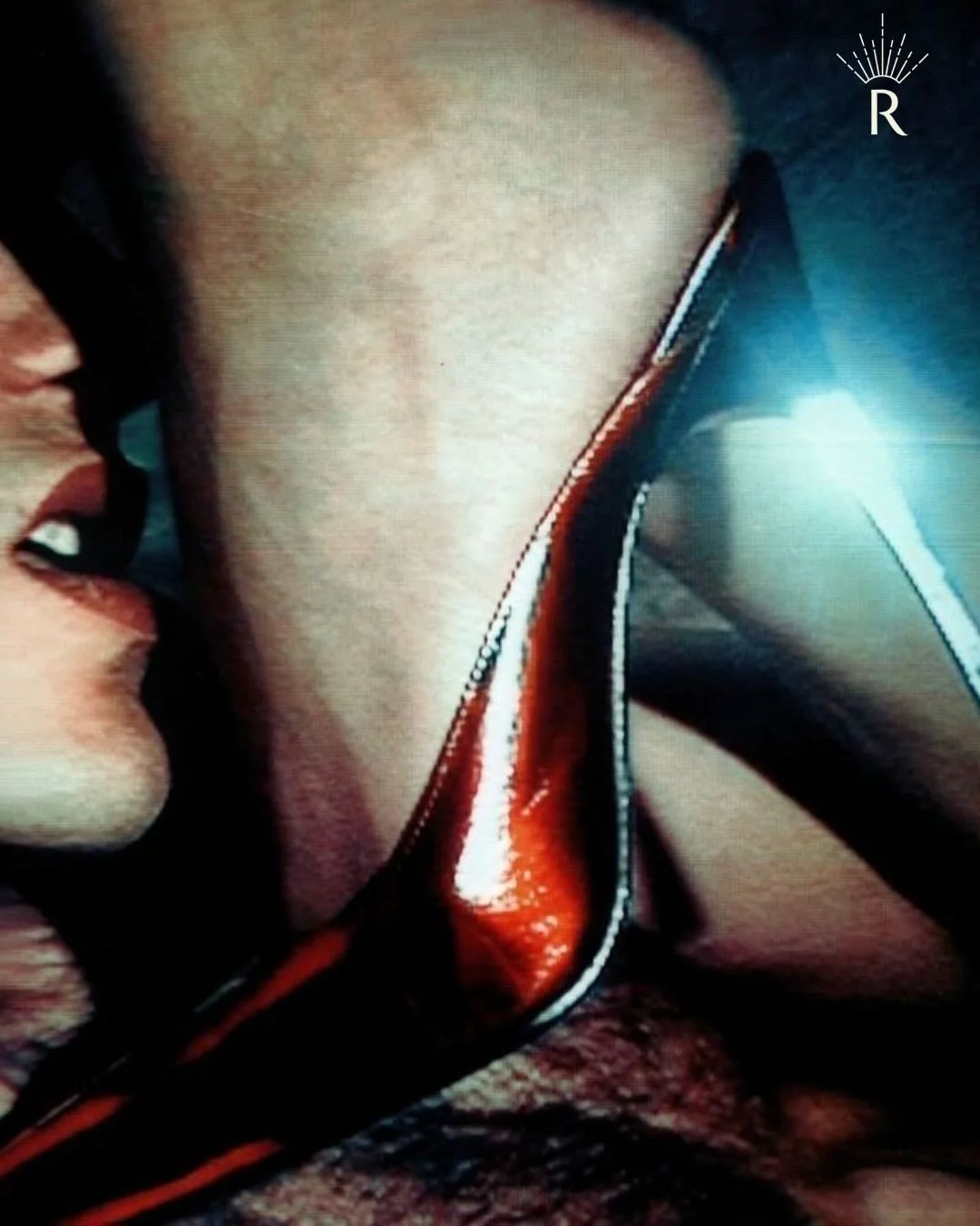 VENUS TRINE PLUTO

Tuesday, April 28 &ndash; 11:39am

Understanding and affection deepens without needing drama. There&rsquo;s room for honesty, attraction, and emotional truth to coexist and create more beauty together.

#astrologyposts #dailyhorosc