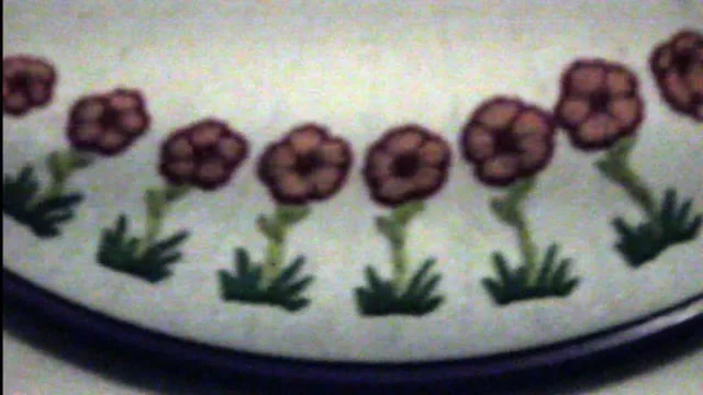 Embroidery Phonotrope