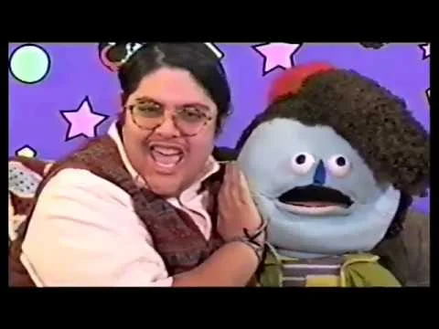 Leslie's House: Scooter's In Trouble!