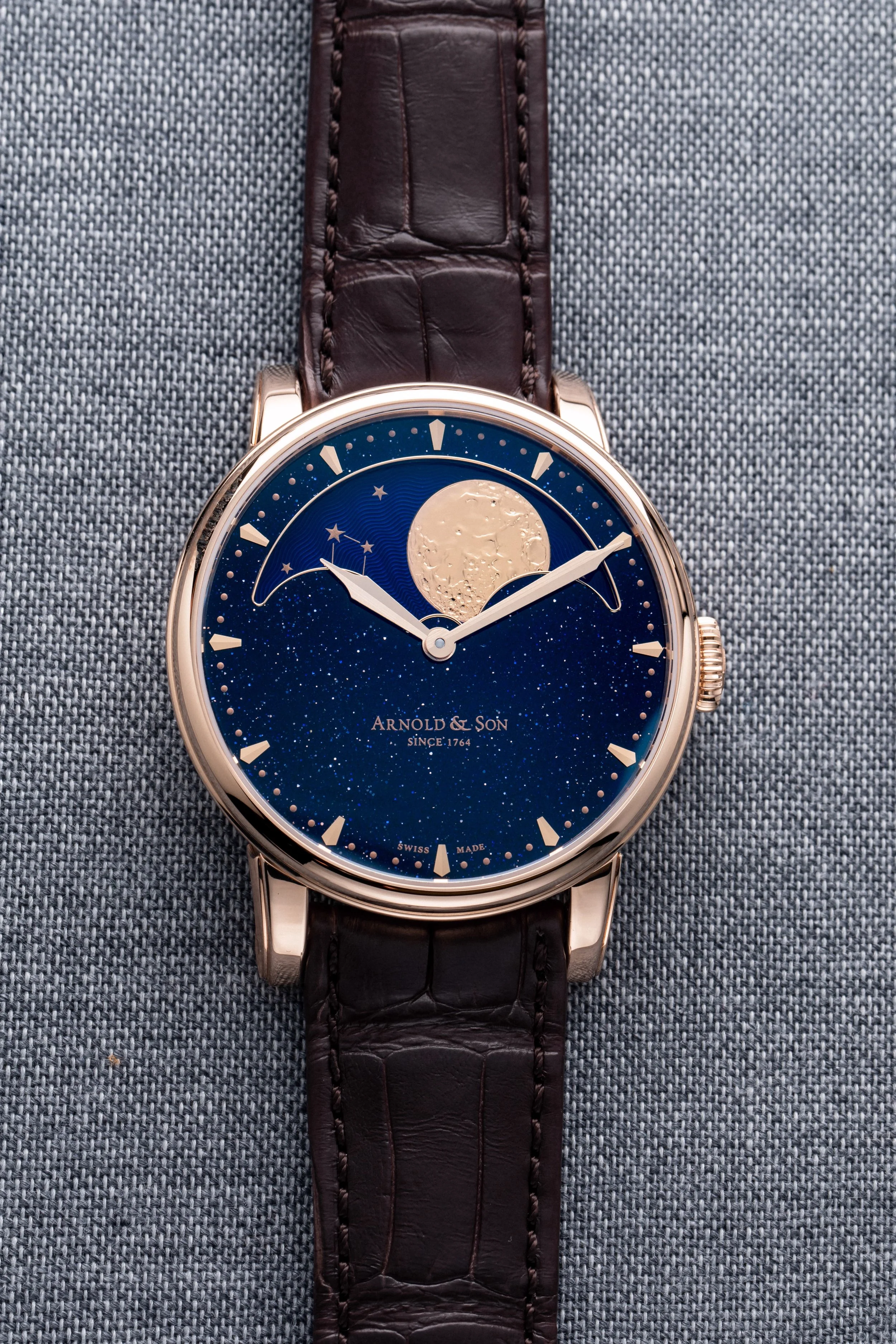 Arnold and Son HM Perpetual Moon Aventurine
