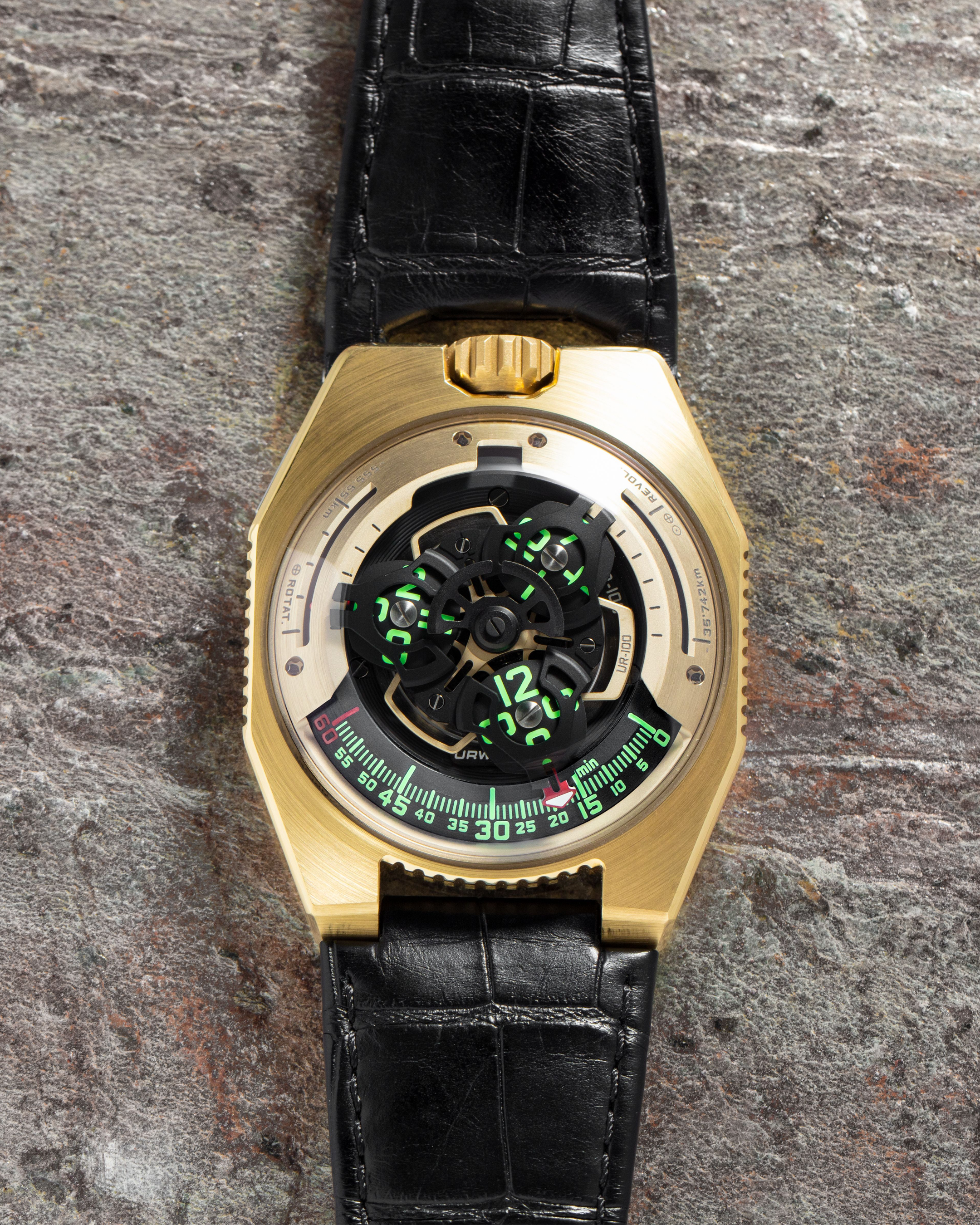 Urwerk UR-100 Spacetime (C-3PO) Yellow Gold