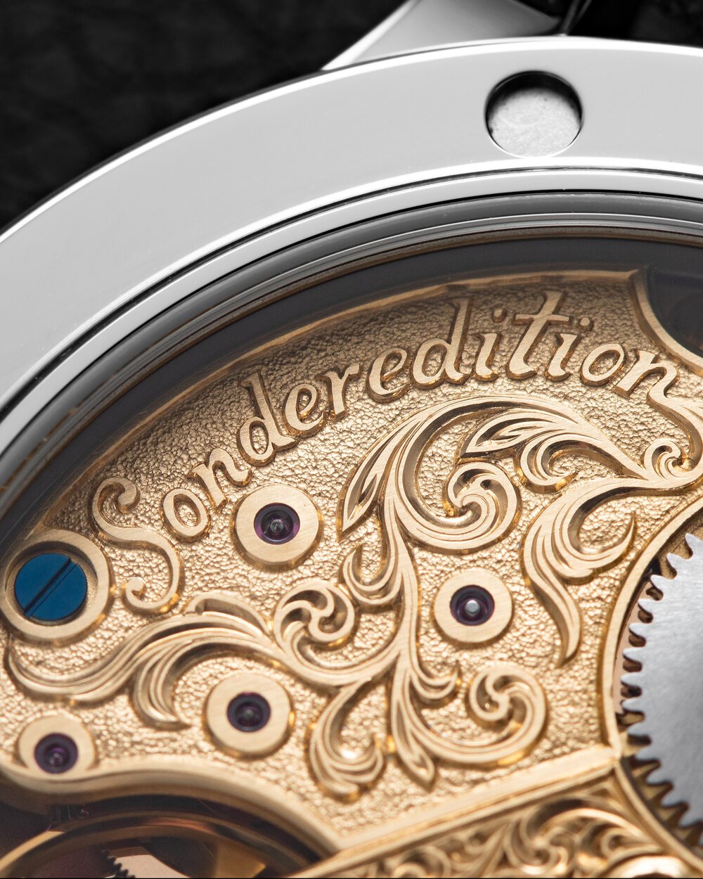 Five finishing techniques in haute horlogerie