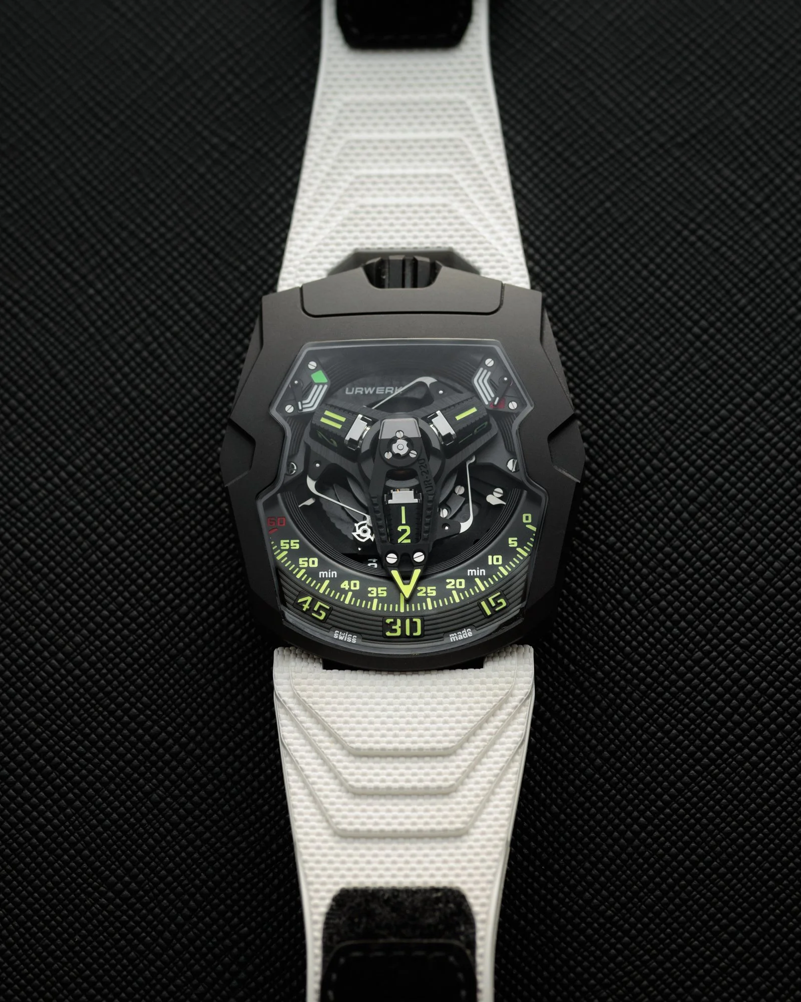 URWERK UR 220 All Black (Pre-Loved)